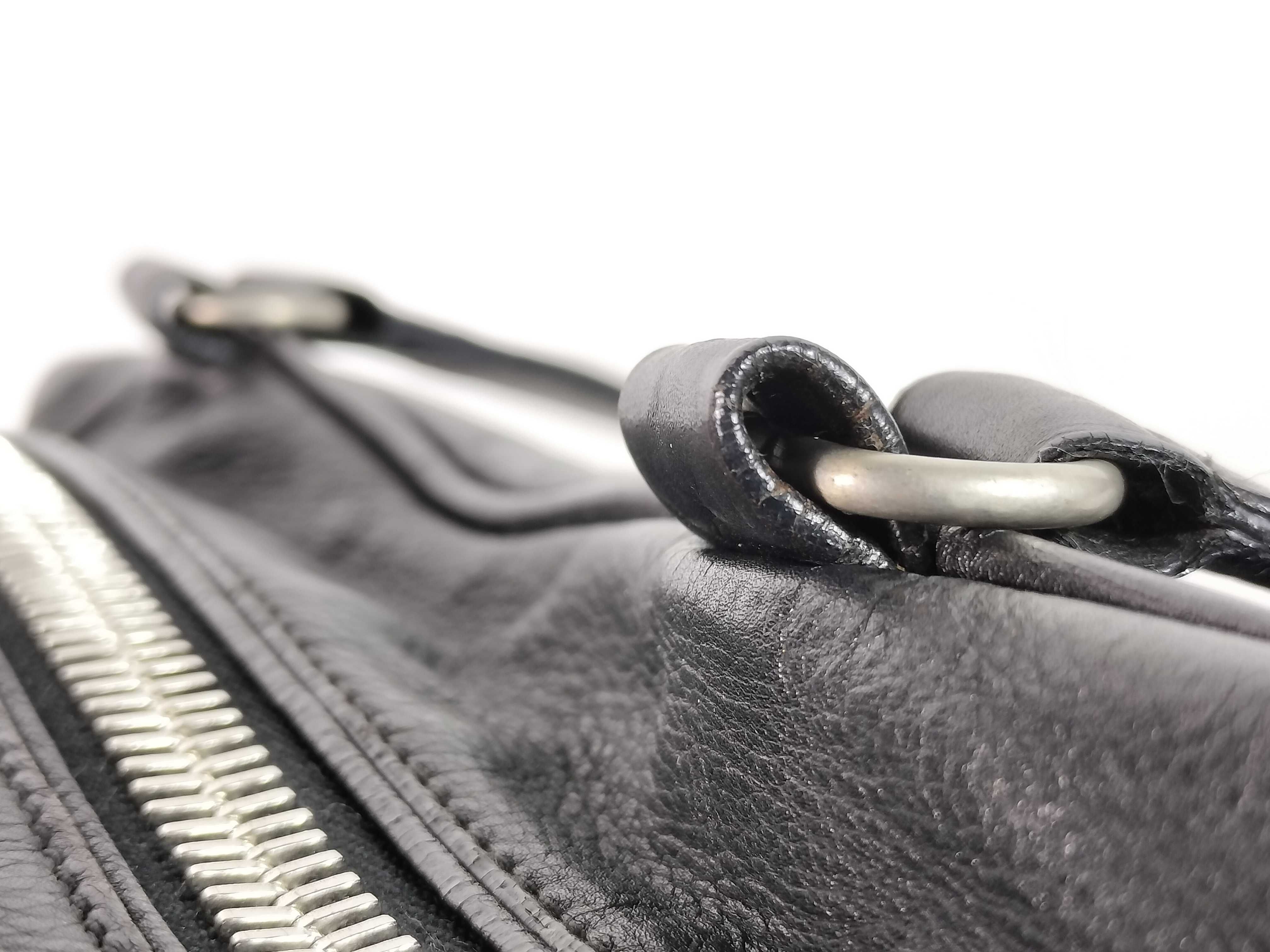 black handbag — view 4