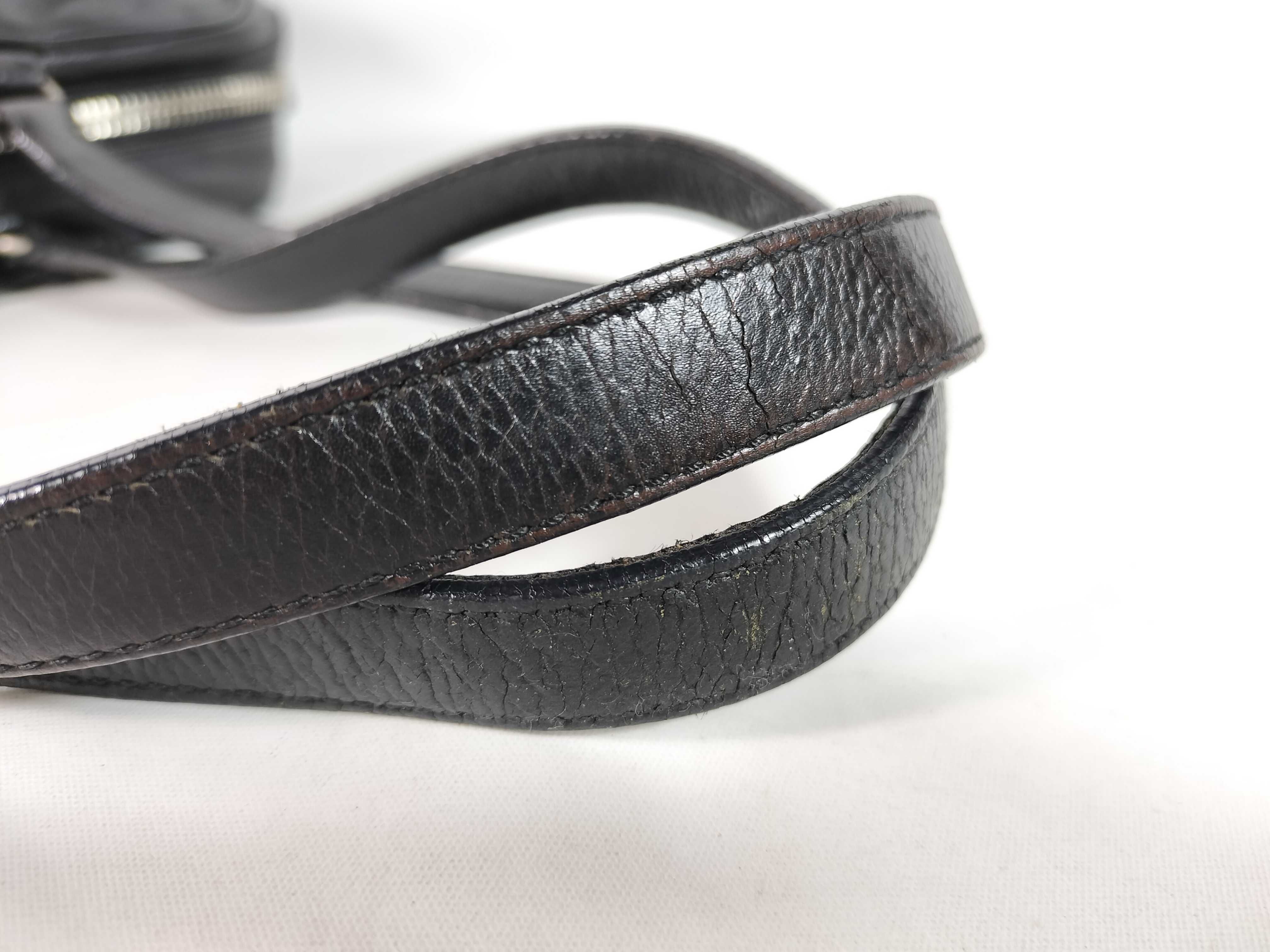 black handbag — view 5
