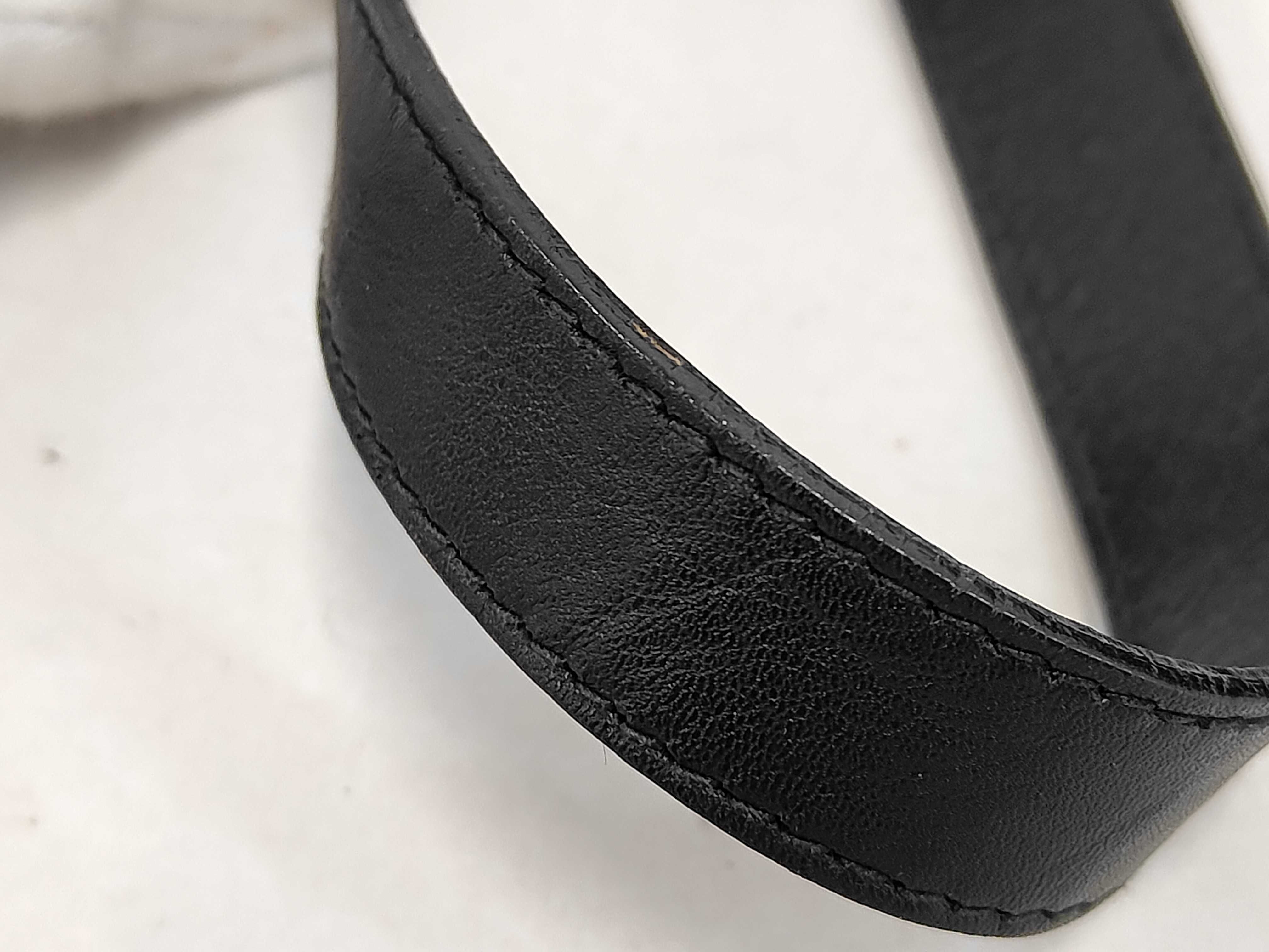 Leather x Sherry Drawstring Shoulder Bag — view 5