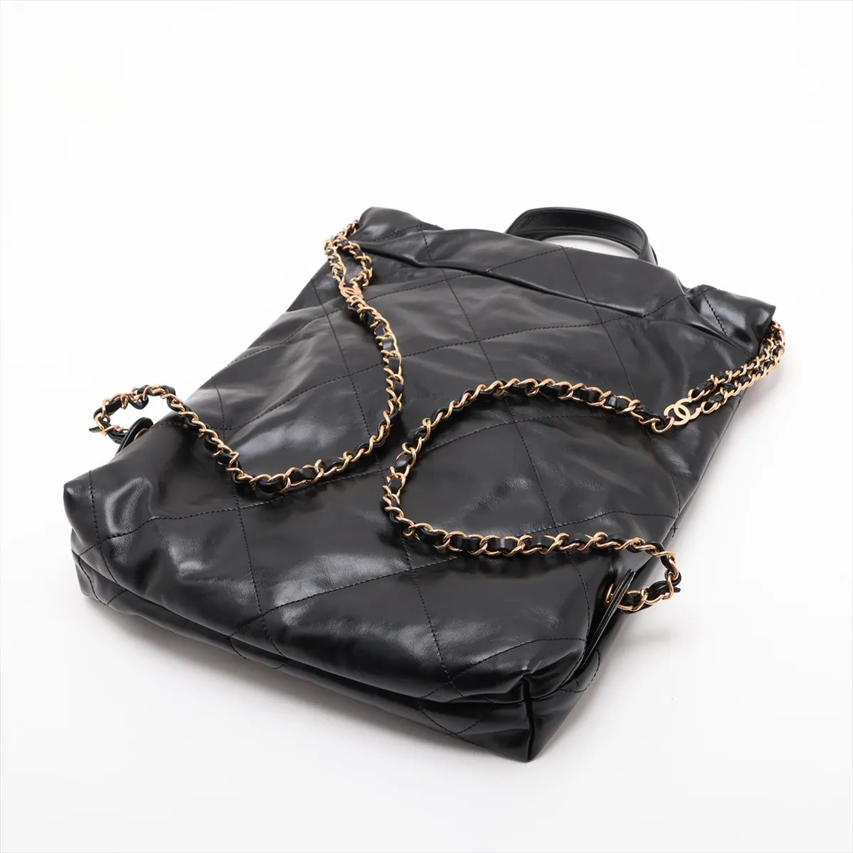 22 Backpack Shiny Calfskin Chain Backpack Black Gold Hardware HHPKANPC Random Plate — view 5