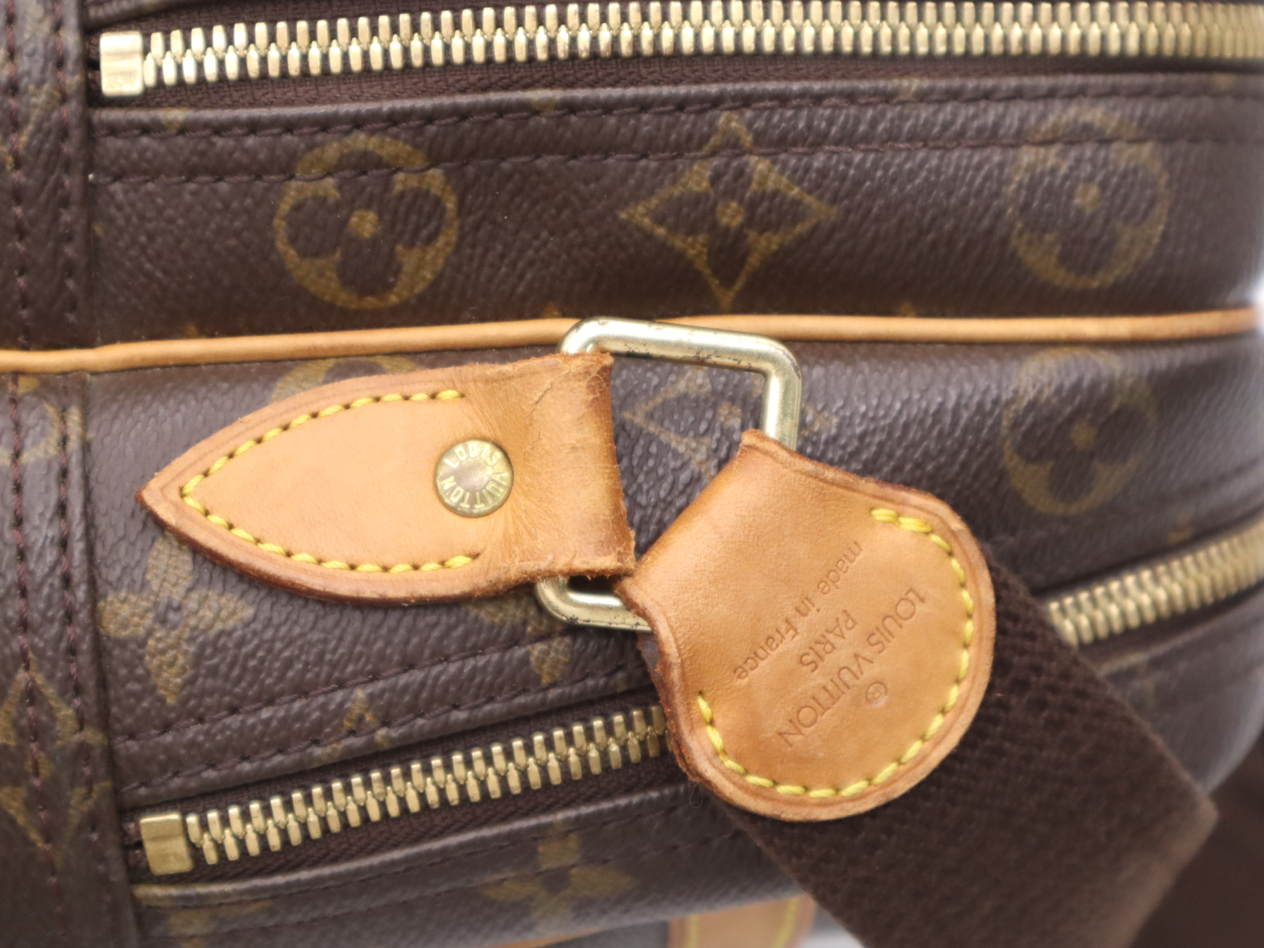 M45252 Monogram Reporter GM Shoulder Bag — view 7