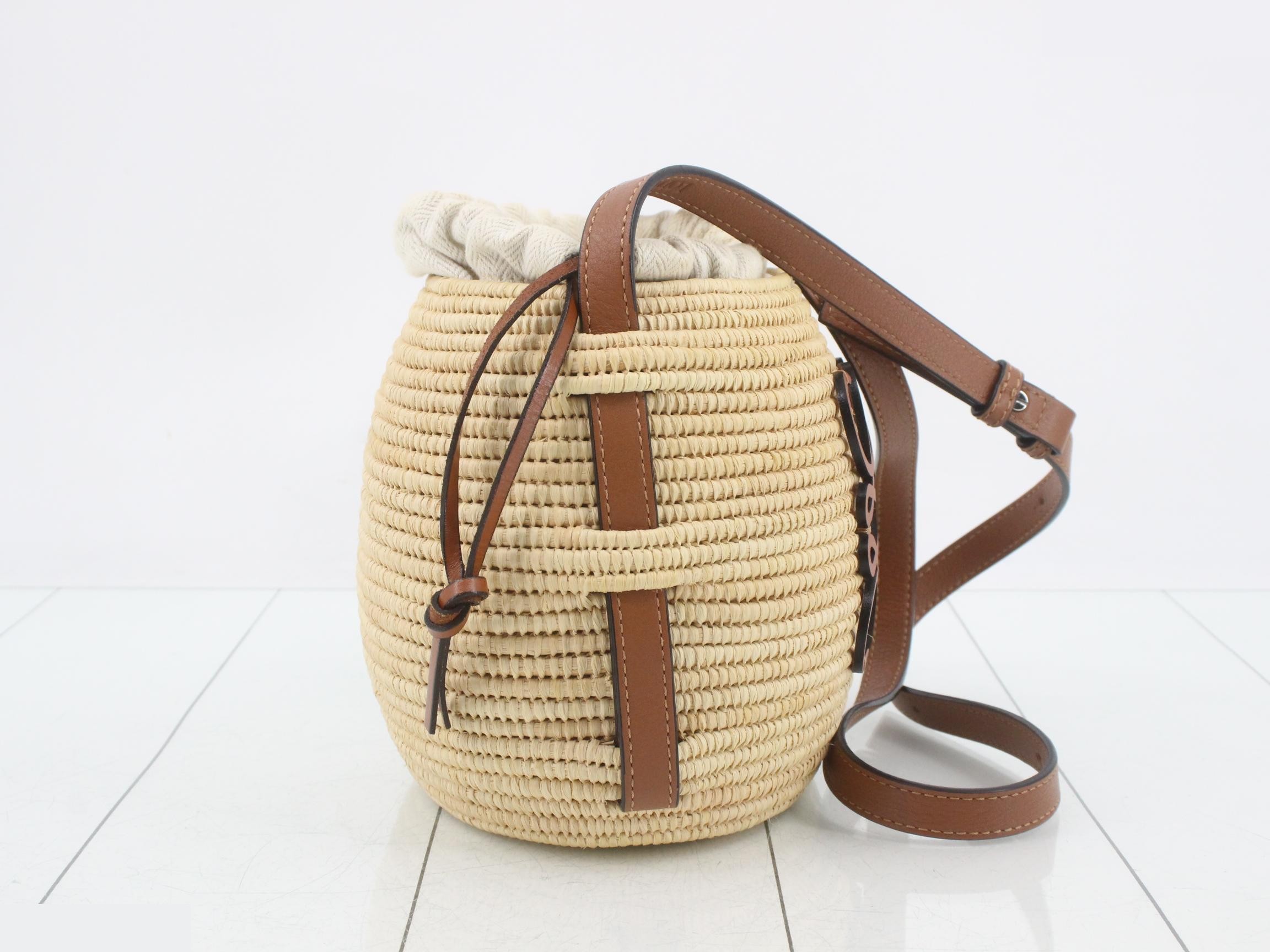 Beehive Shoulder Bag, Basket Bag, Brown — view 4