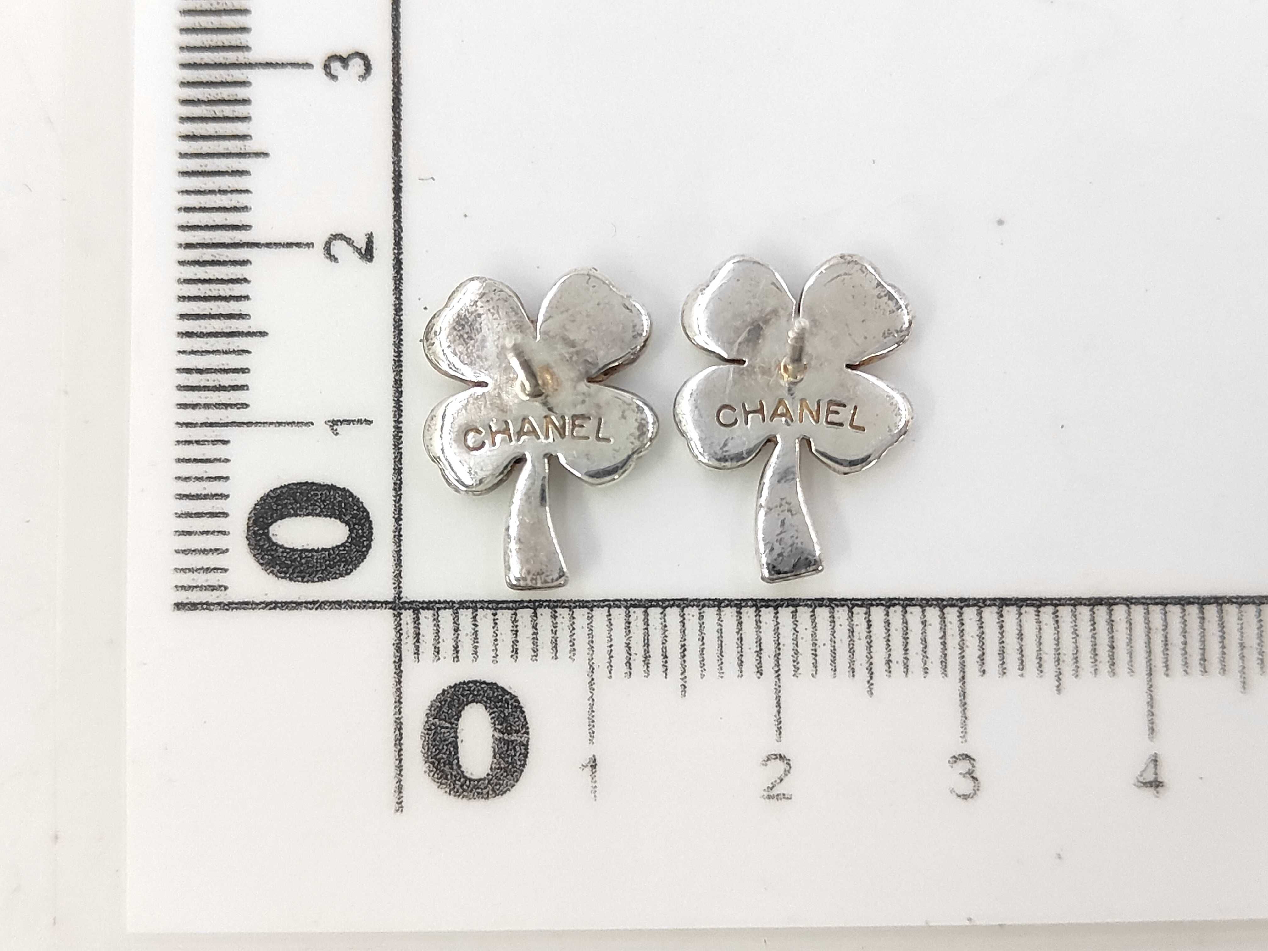 earrings — view 2