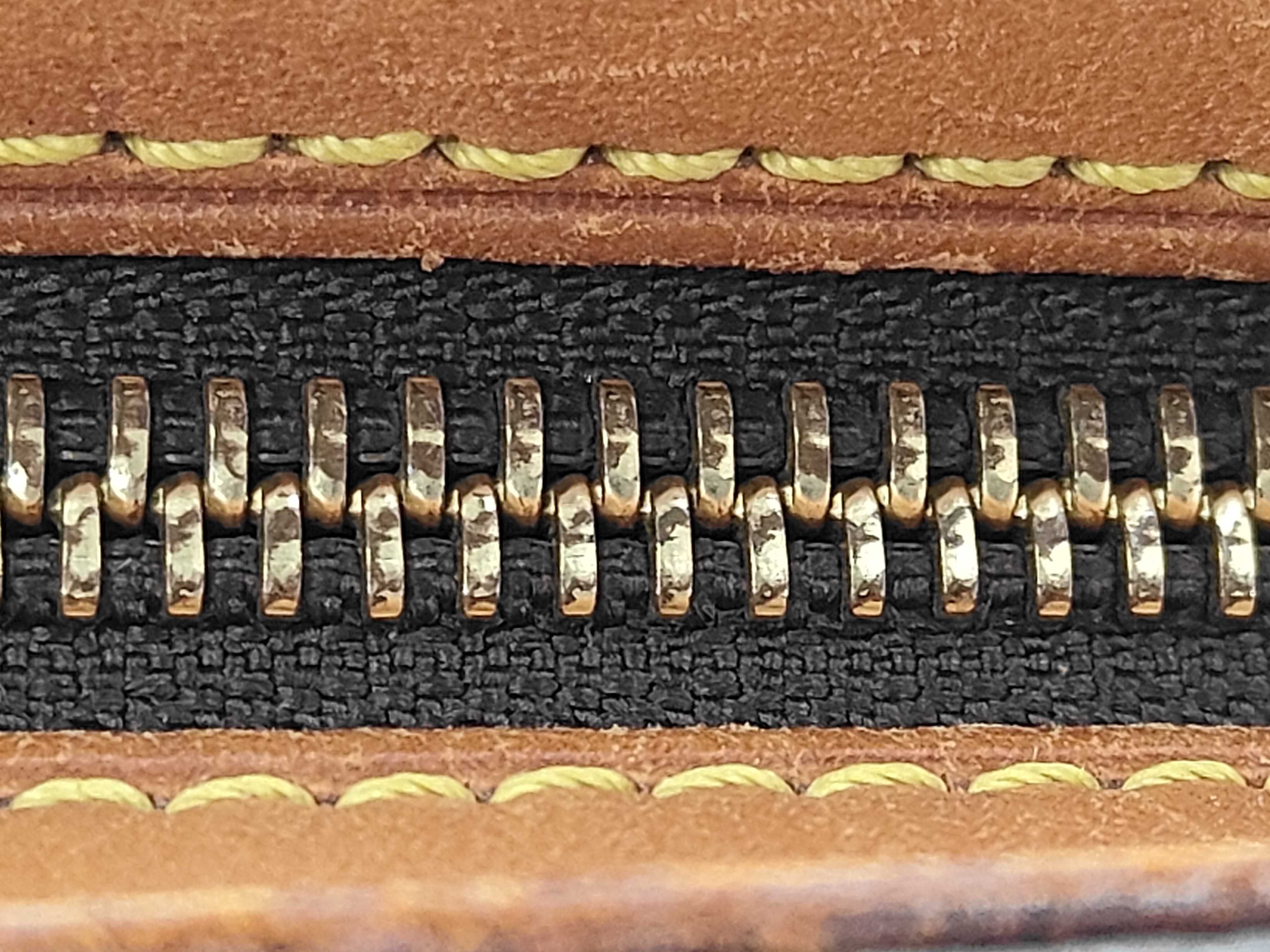 Monogram Louis Vuitton Monogram Druot VI0090 Shoulder Bag — view 8