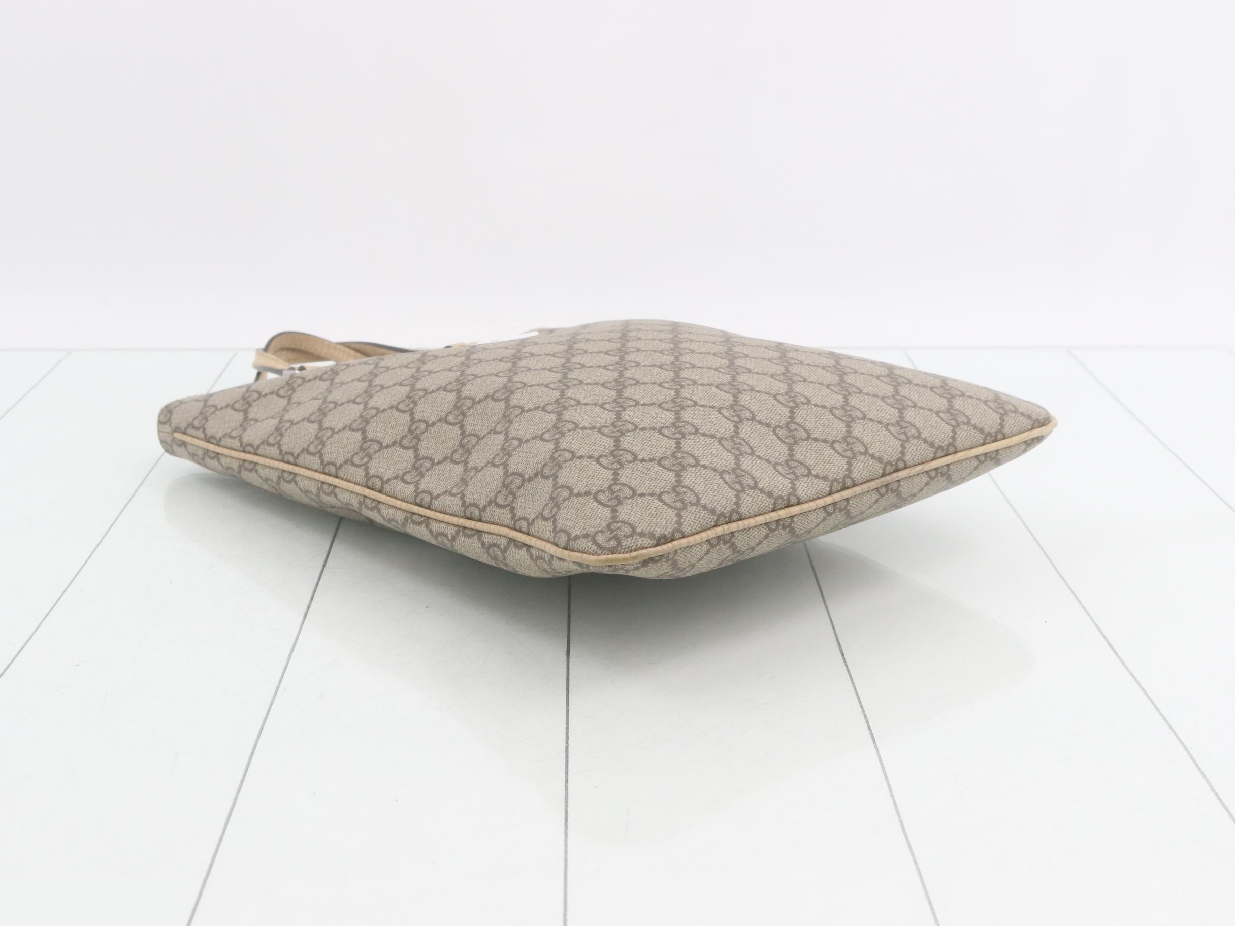 handbag — view 5