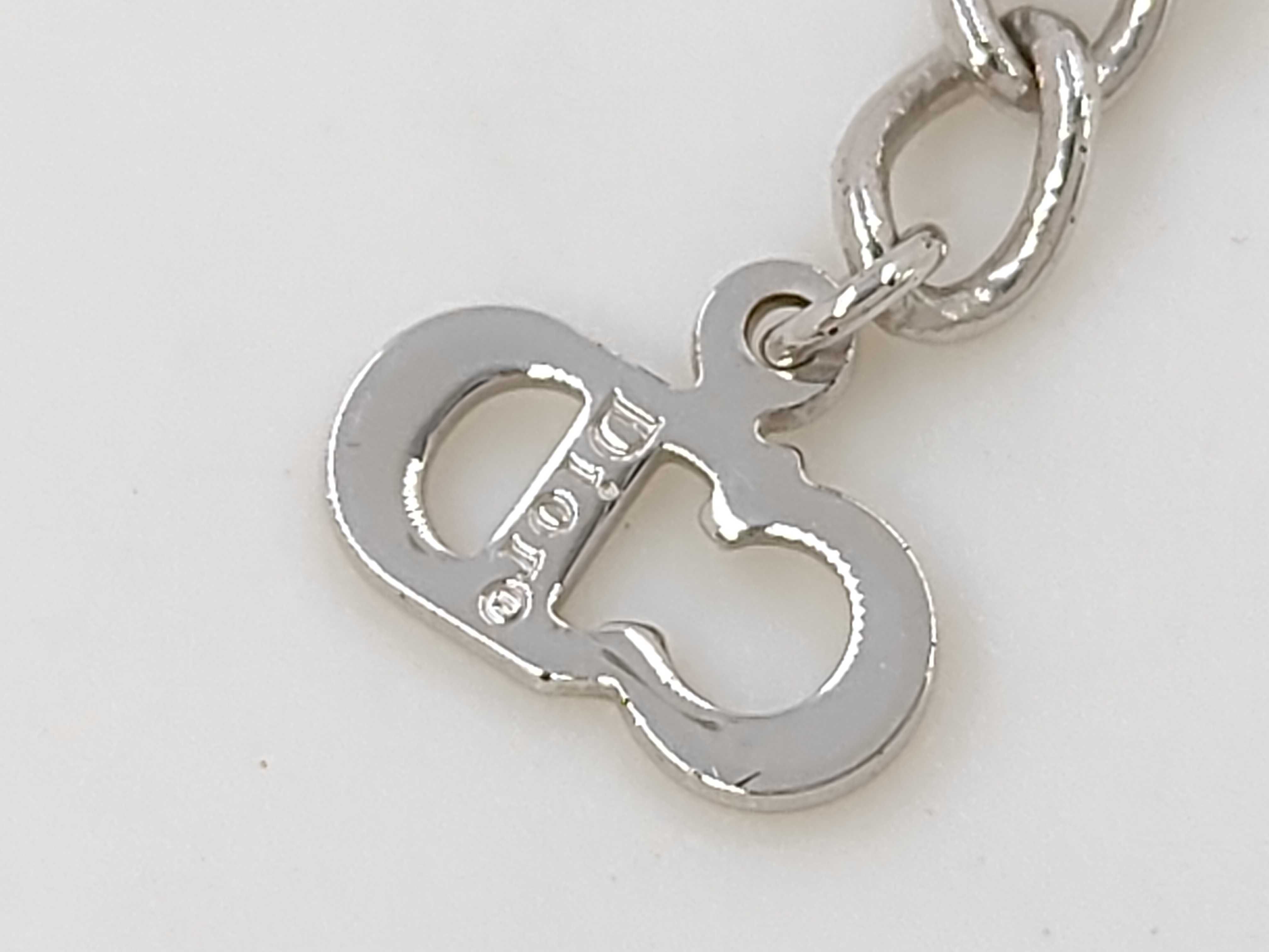 Christian / Necklace — view 6