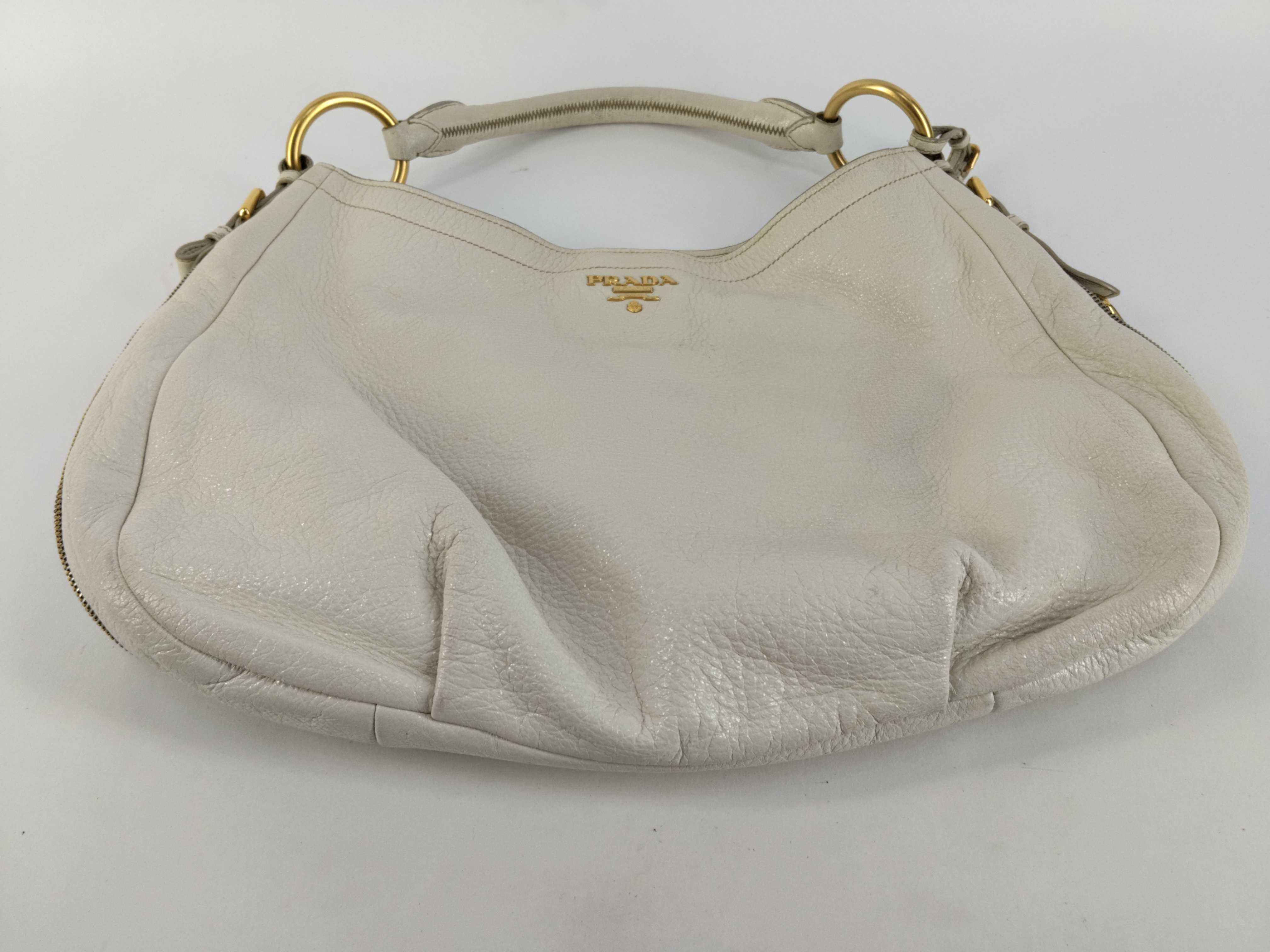 Hobo Vitello Side Zip Shoulder Bag White Shoulder Bag — view 3