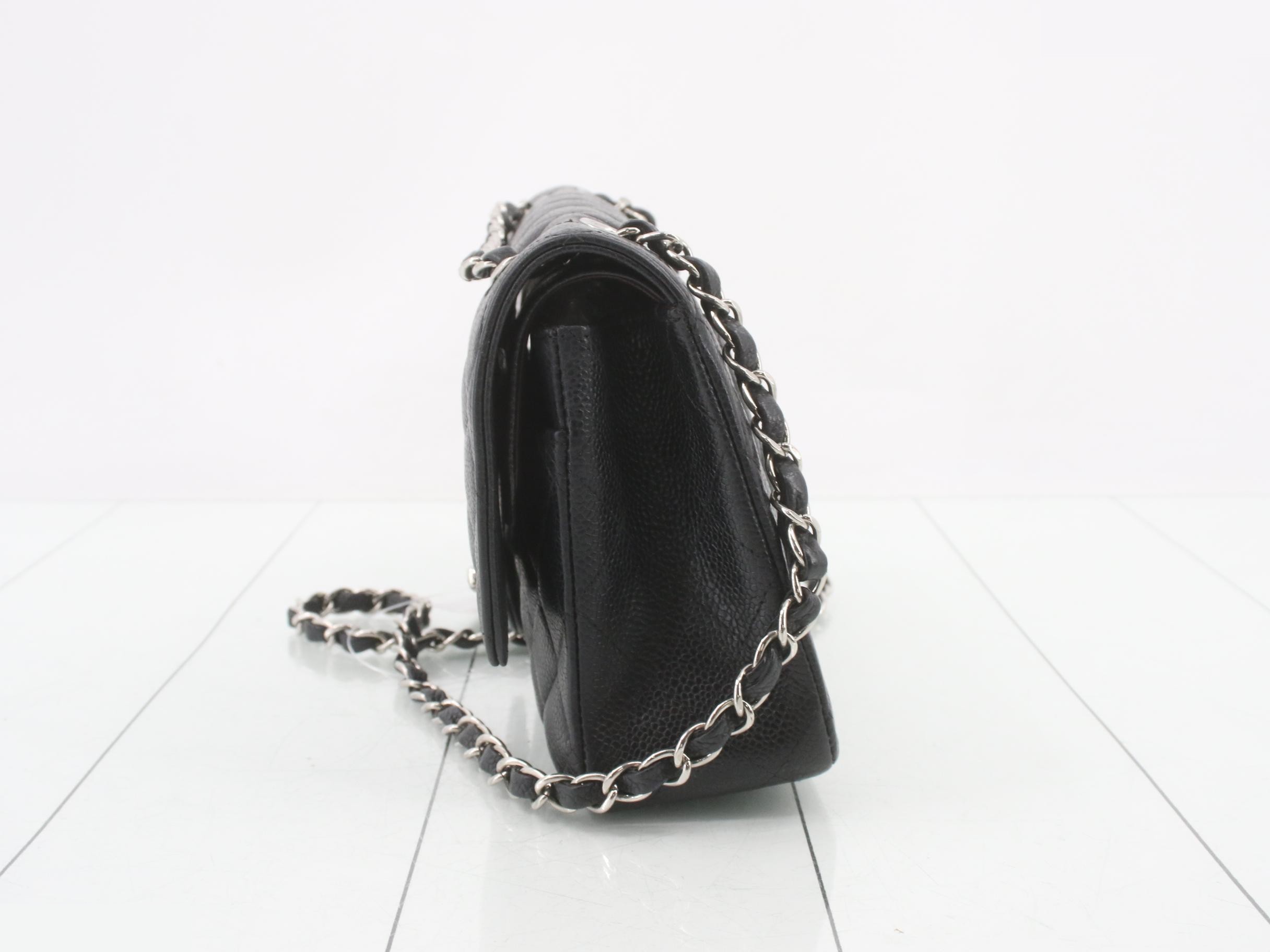 Double flap 25 caviar leather shoulder bag (with seal) — view 3