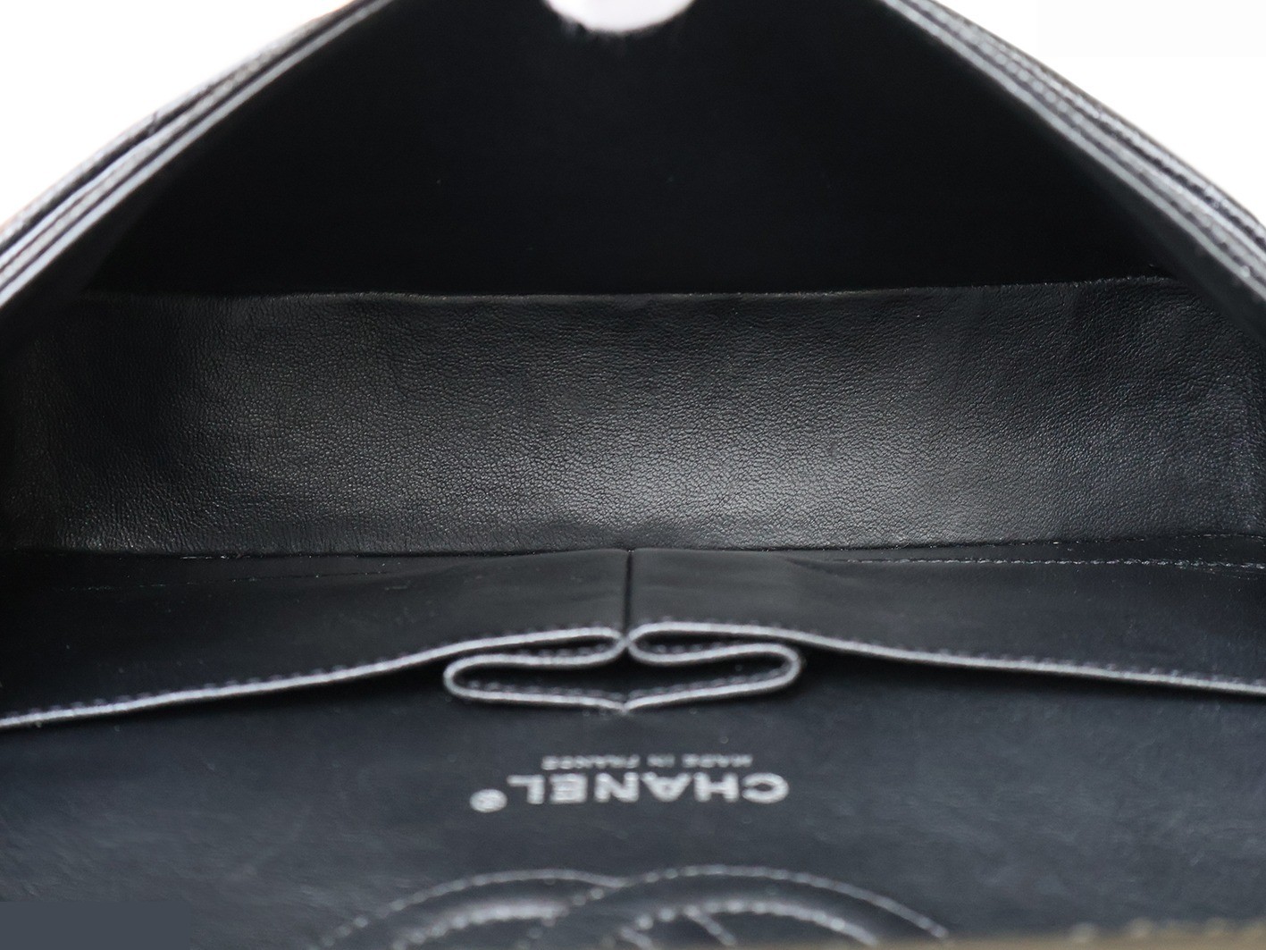Caviar leather Matelassé 25 Double flap Double chain shoulder bag, black — view 12