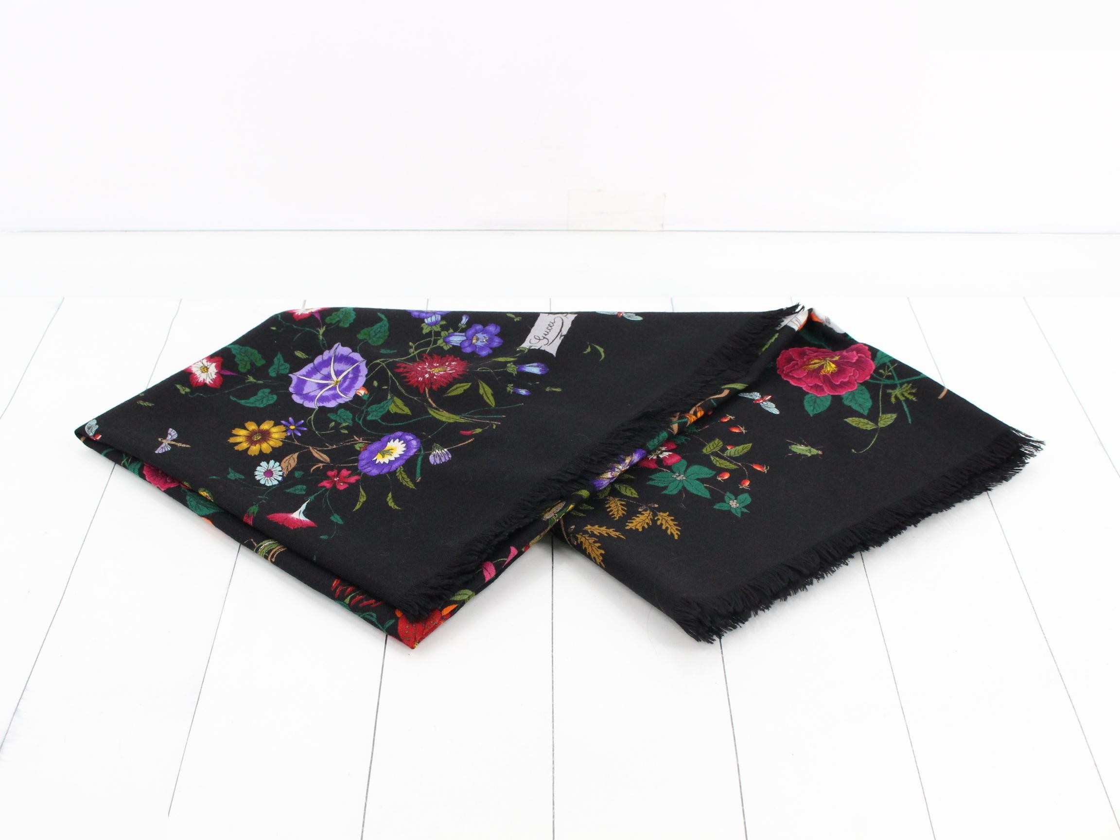 Stole — view 2