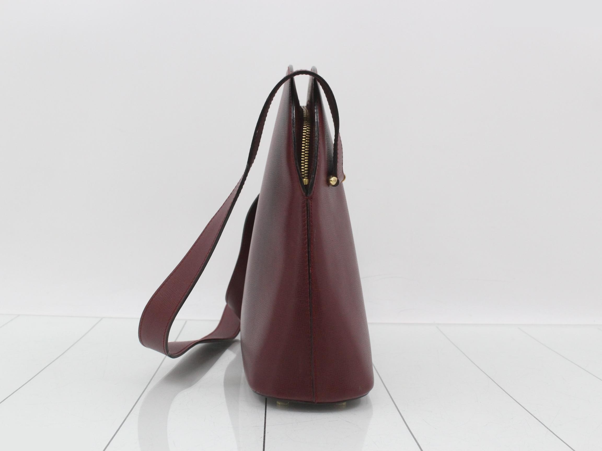 Must Line (Bag) - Shoulder Bag — view 3