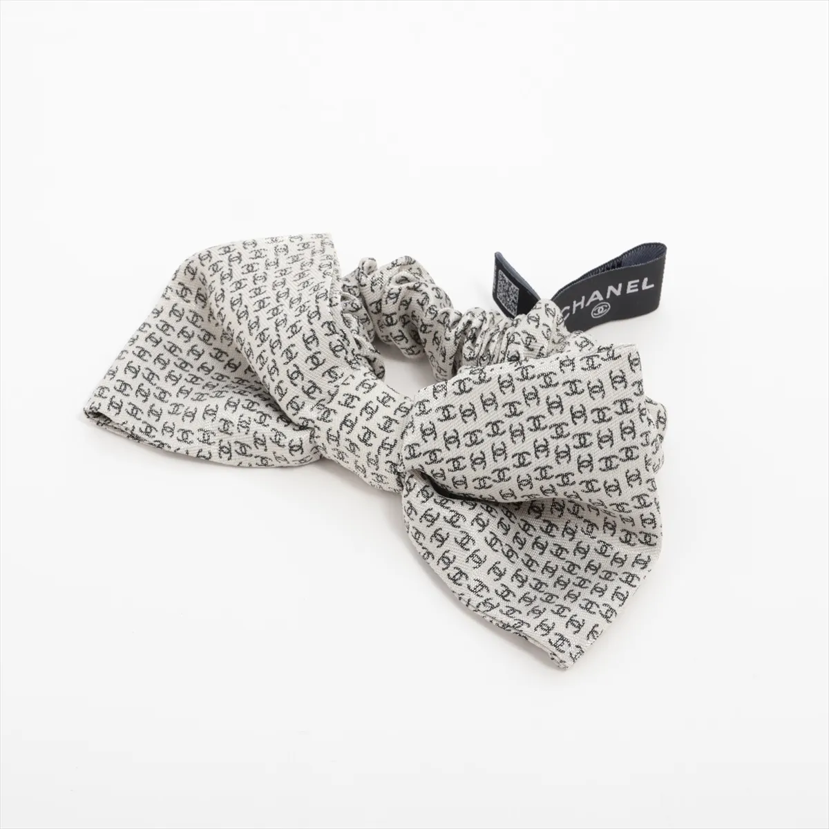 Coco Mark Ribbon Scrunchie, Silk, Slub, Thread Pull, Hair Tie