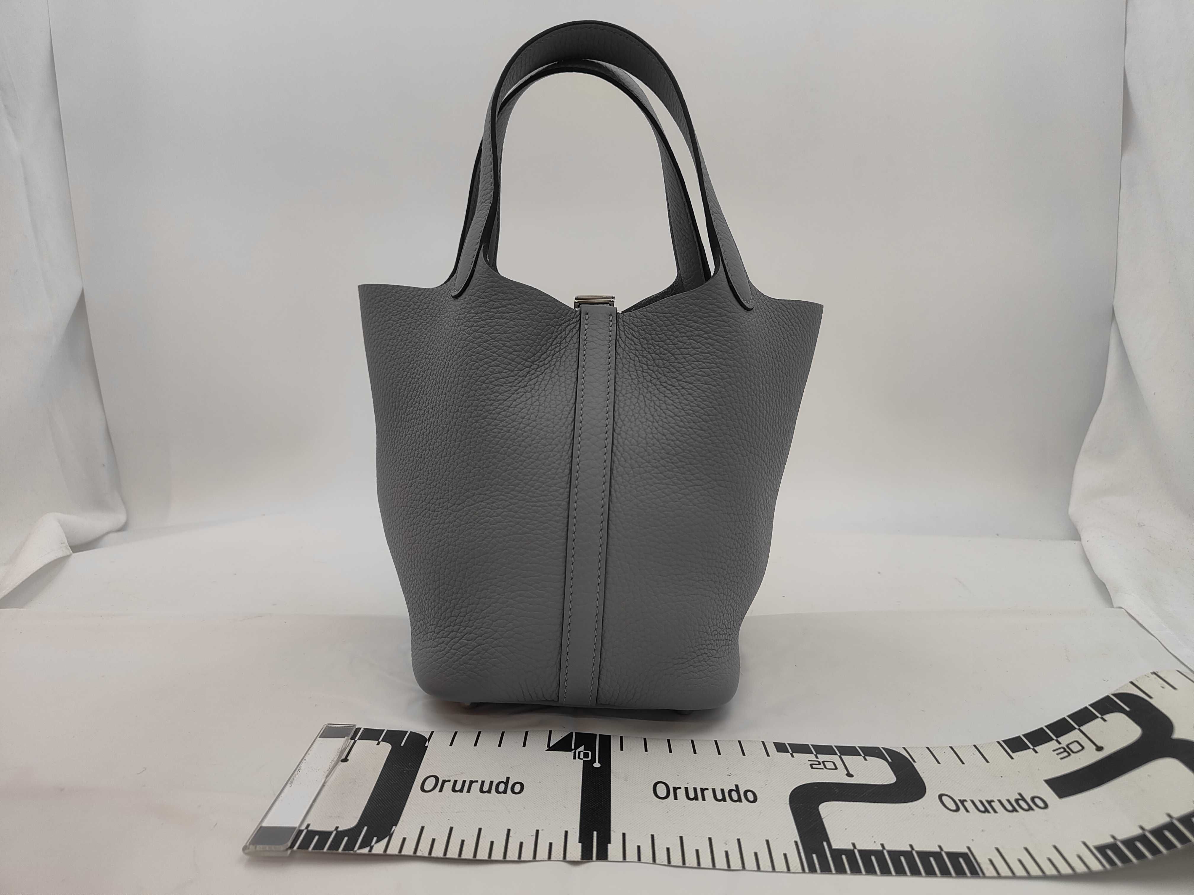 Picotin Lock PM Taurillon Clemence Leather Gris Pantin Tote Bag with Gold Stamp and Plain Hardware — view 2