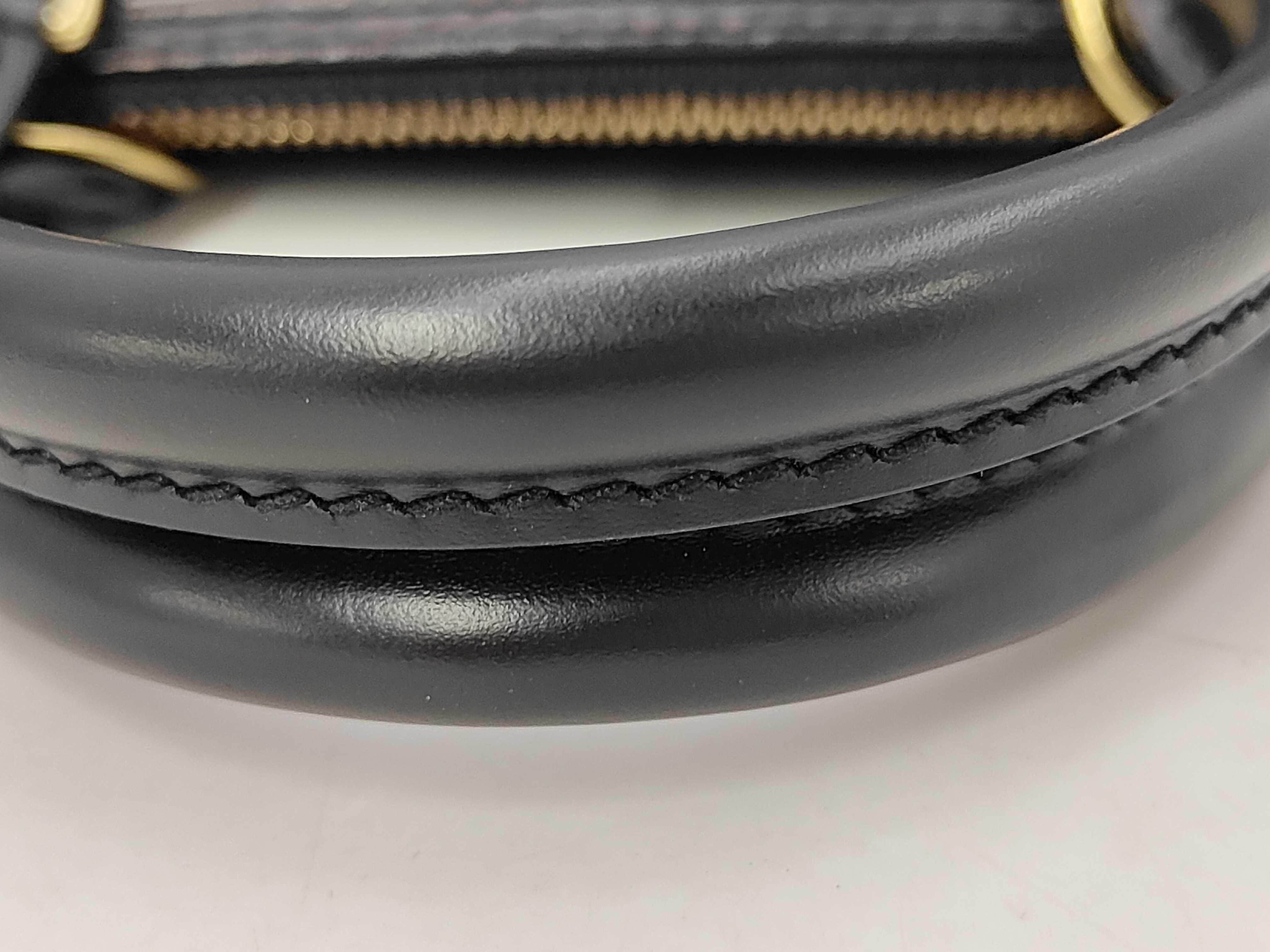 Epi Alma MM Handbag — view 6