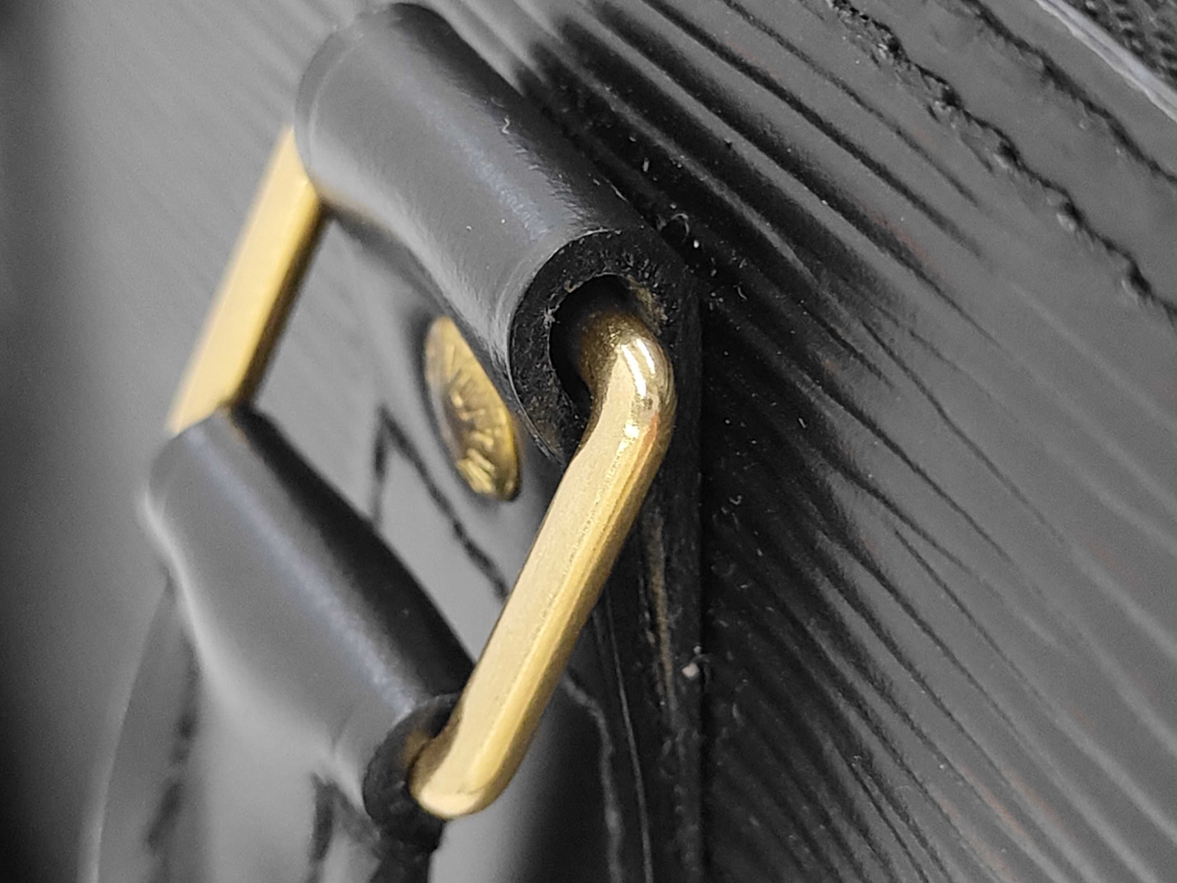 Epi Alma MM Handbag — view 7