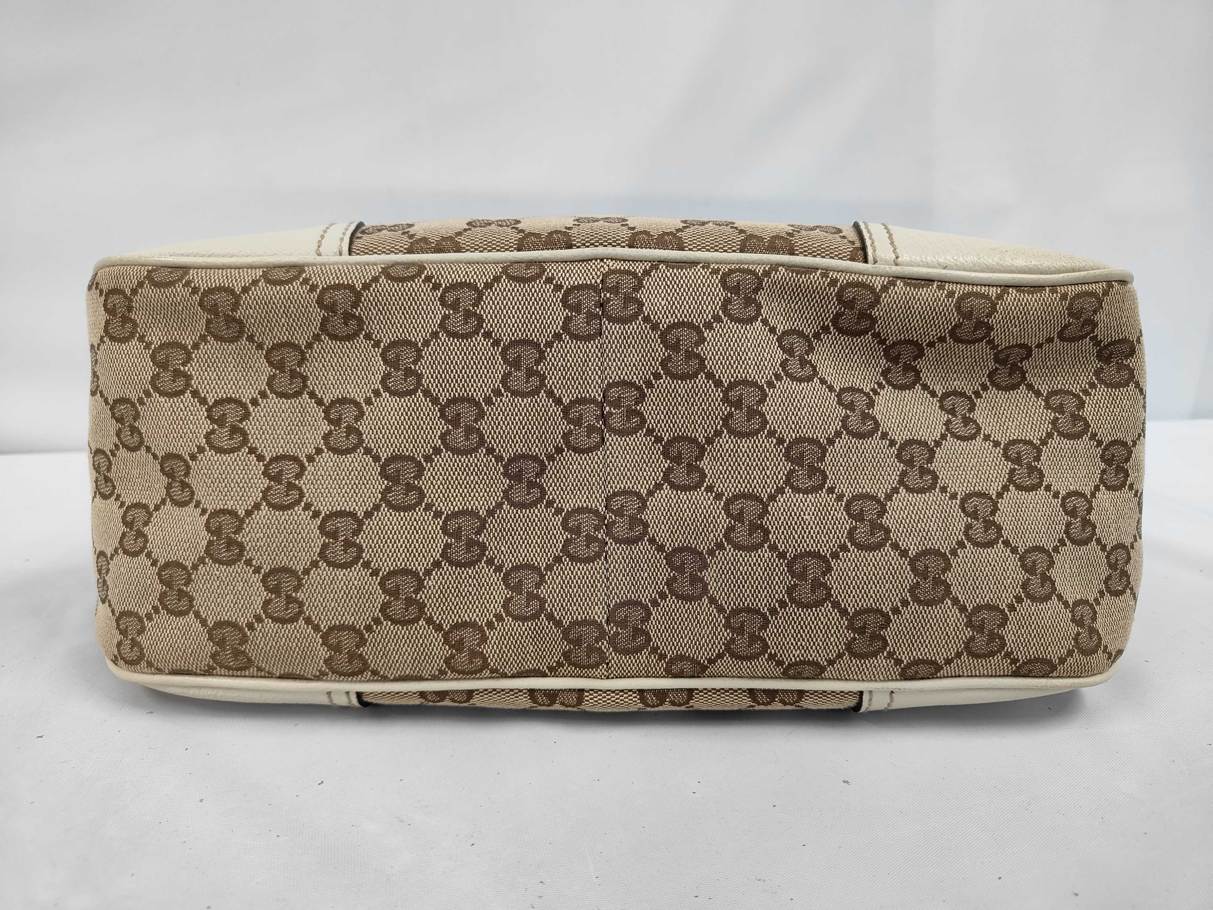 White Leather Sherry Line Princy Handbag — view 3