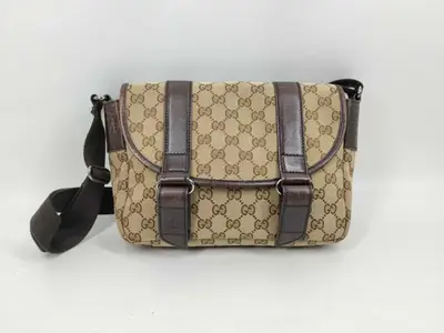 GG Canvas 145858 214397 Shoulder Bag