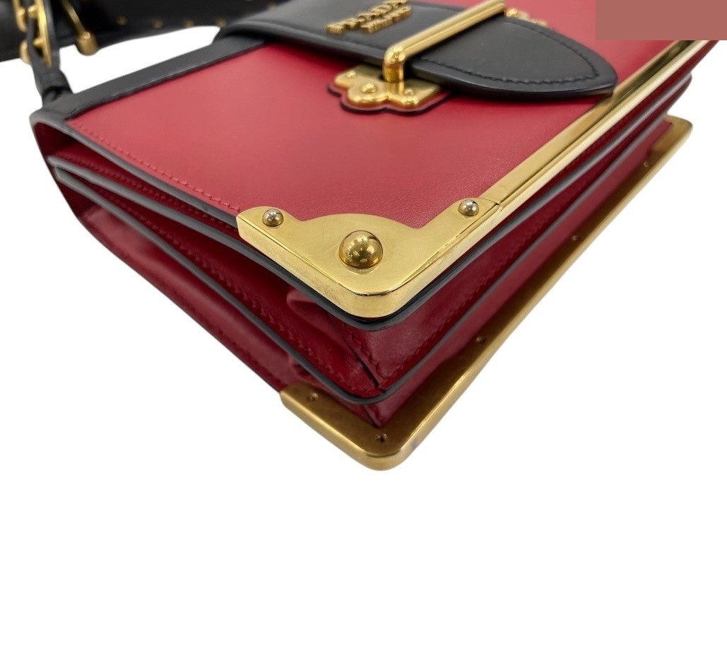 Cahier Bicolor Shoulder Bag — view 9