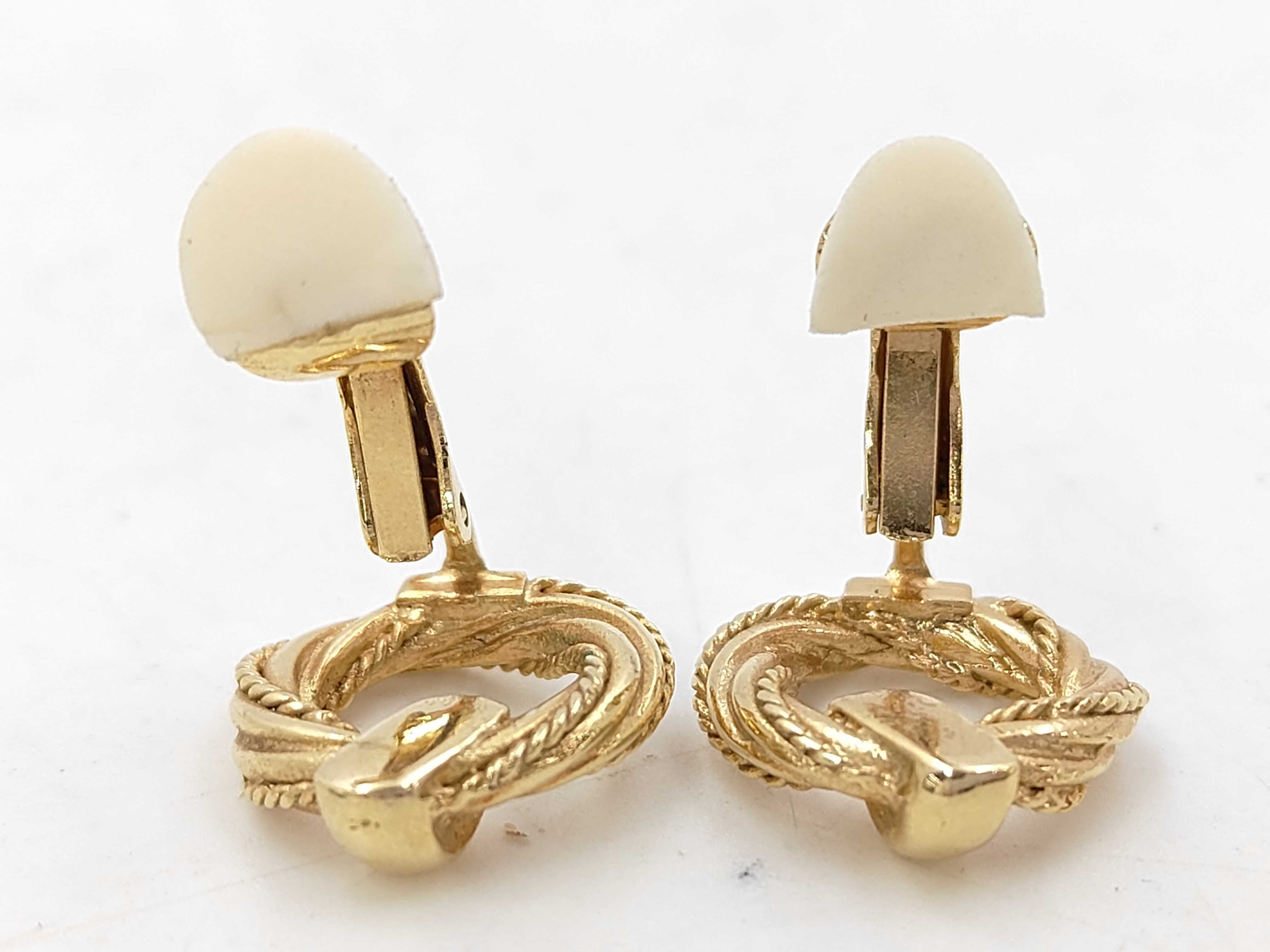 Gold Twist Design Earrings — view 4