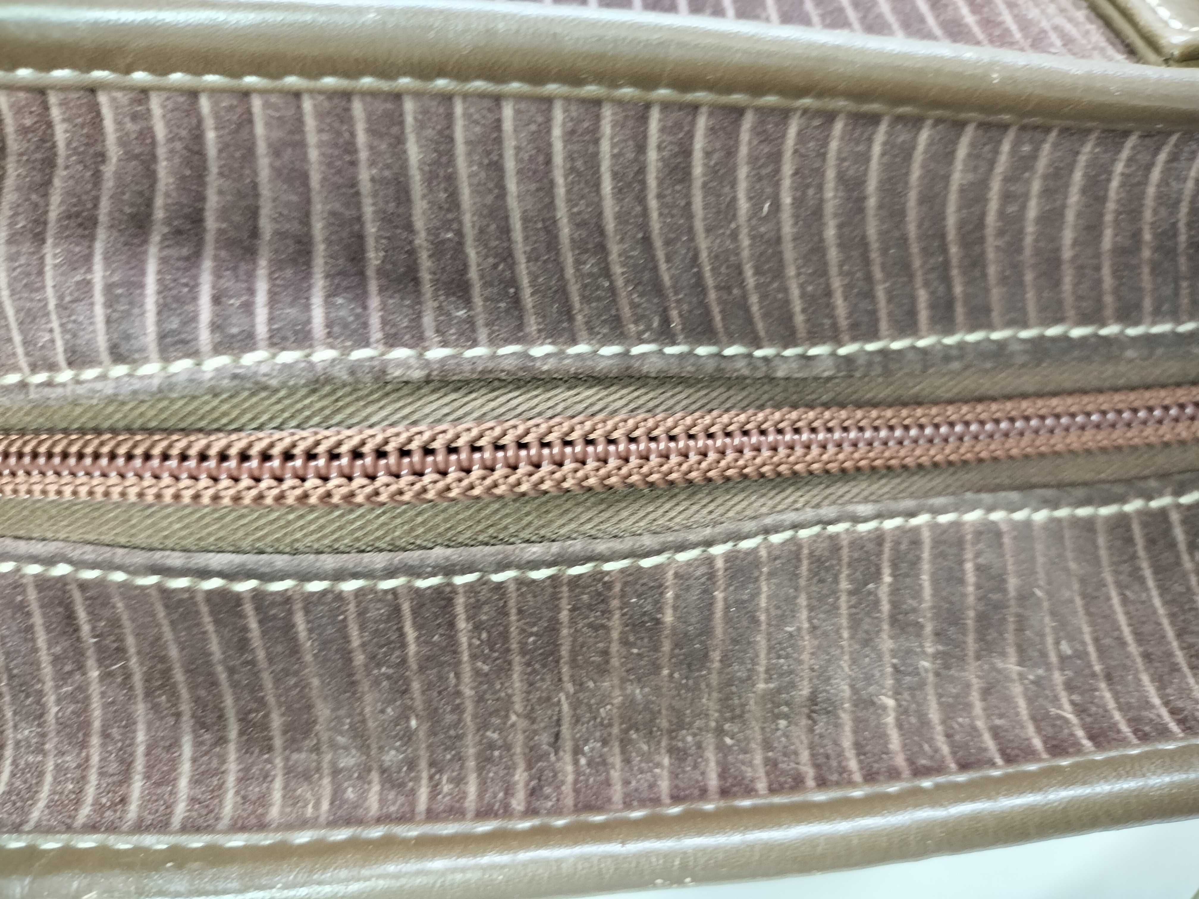 Amazona 32 Corduroy Handbag — view 6