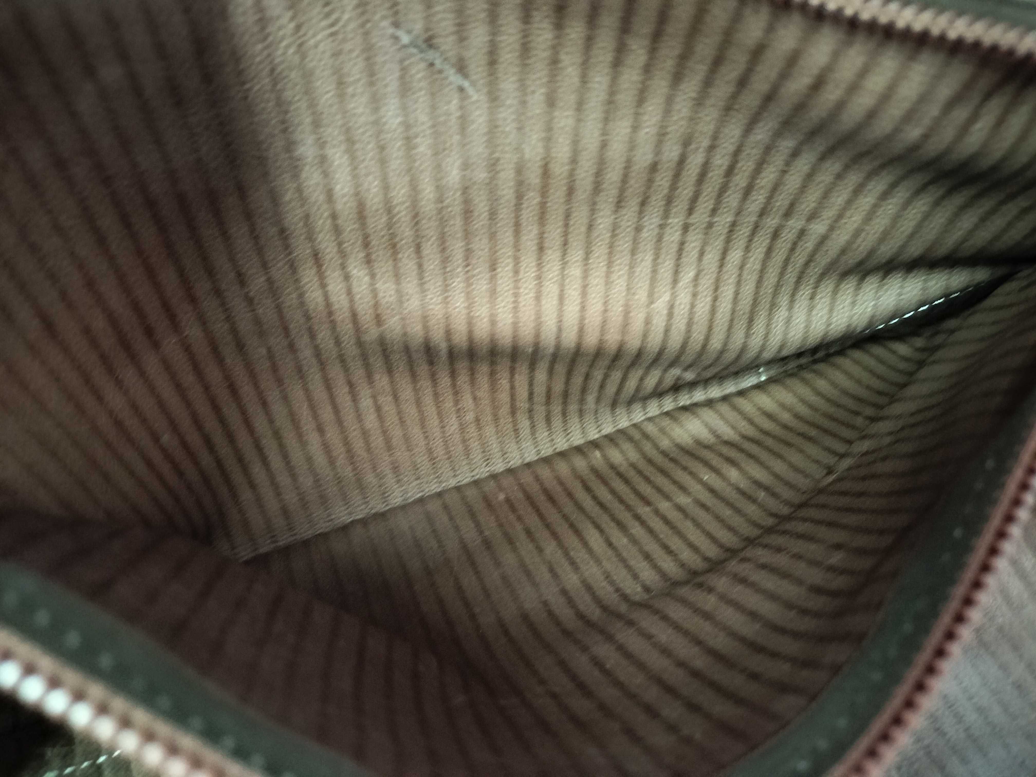 Amazona 32 Corduroy Handbag — view 10