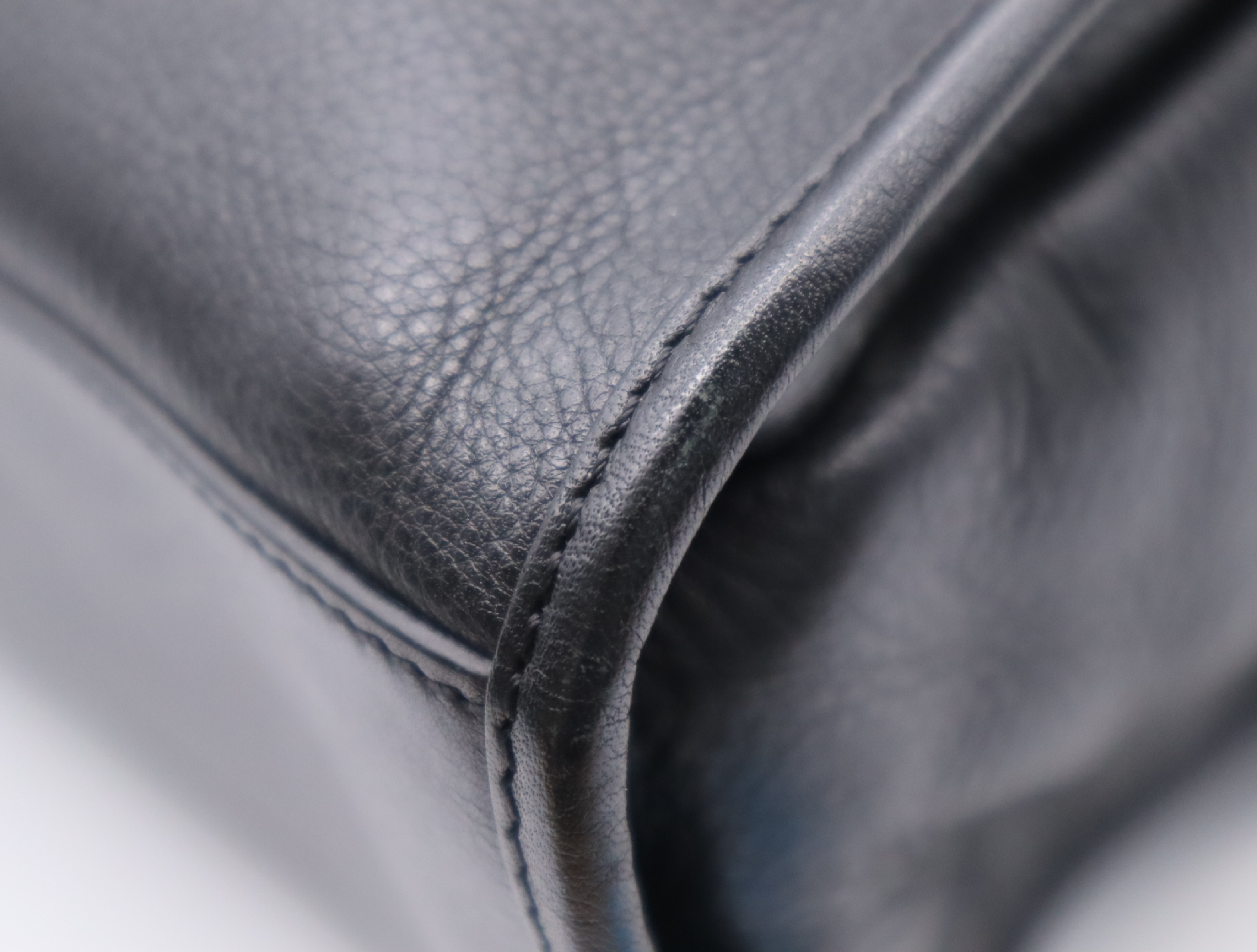 Leather Tote Bag with Black Gold Hardware and Shoulder Strap — view 7