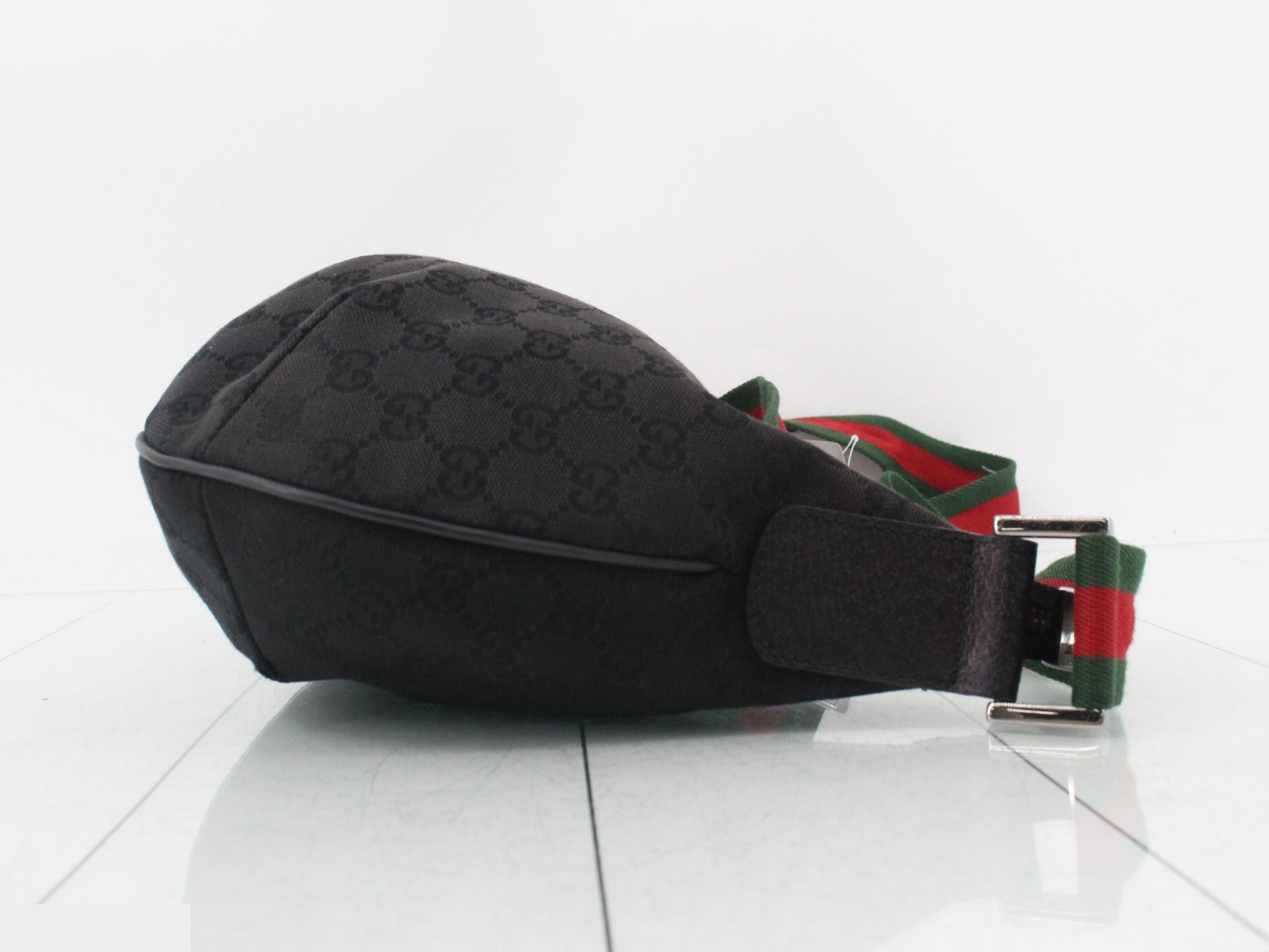 GG Canvas Sherry Line Shoulder Bag — view 3
