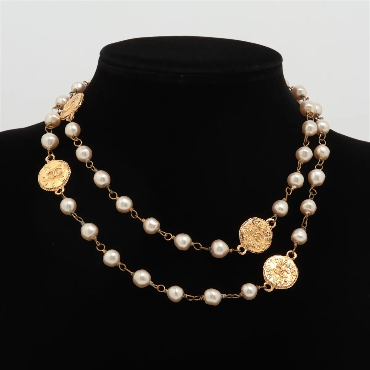 Coco Mark Long Necklace GP x Fake Pearl Gold — view 6