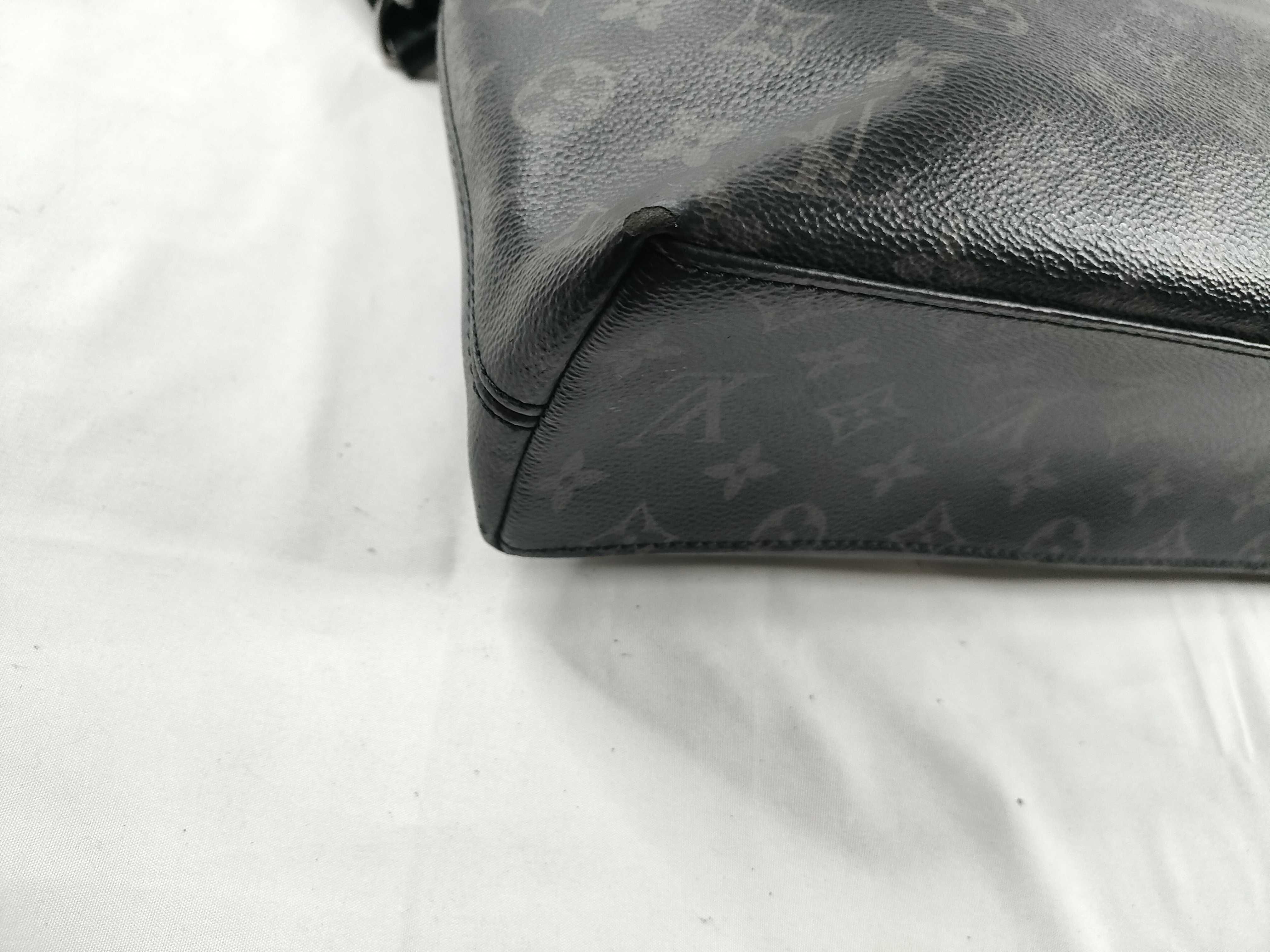 Monogram Eclipse Briefcase Explorer M40566 AR3188 Black Handbag — view 3