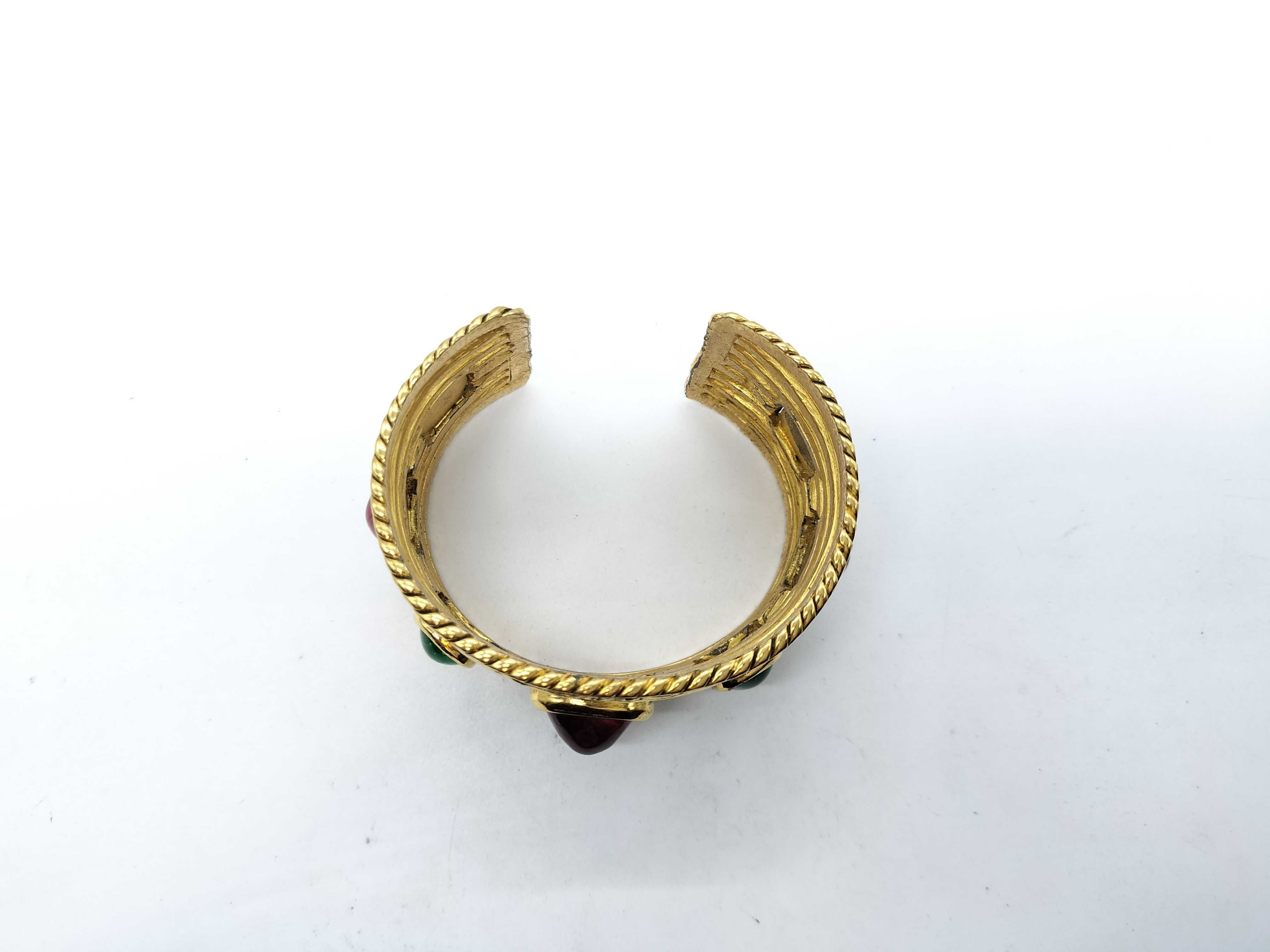 Vintage Bangle Bracelet
