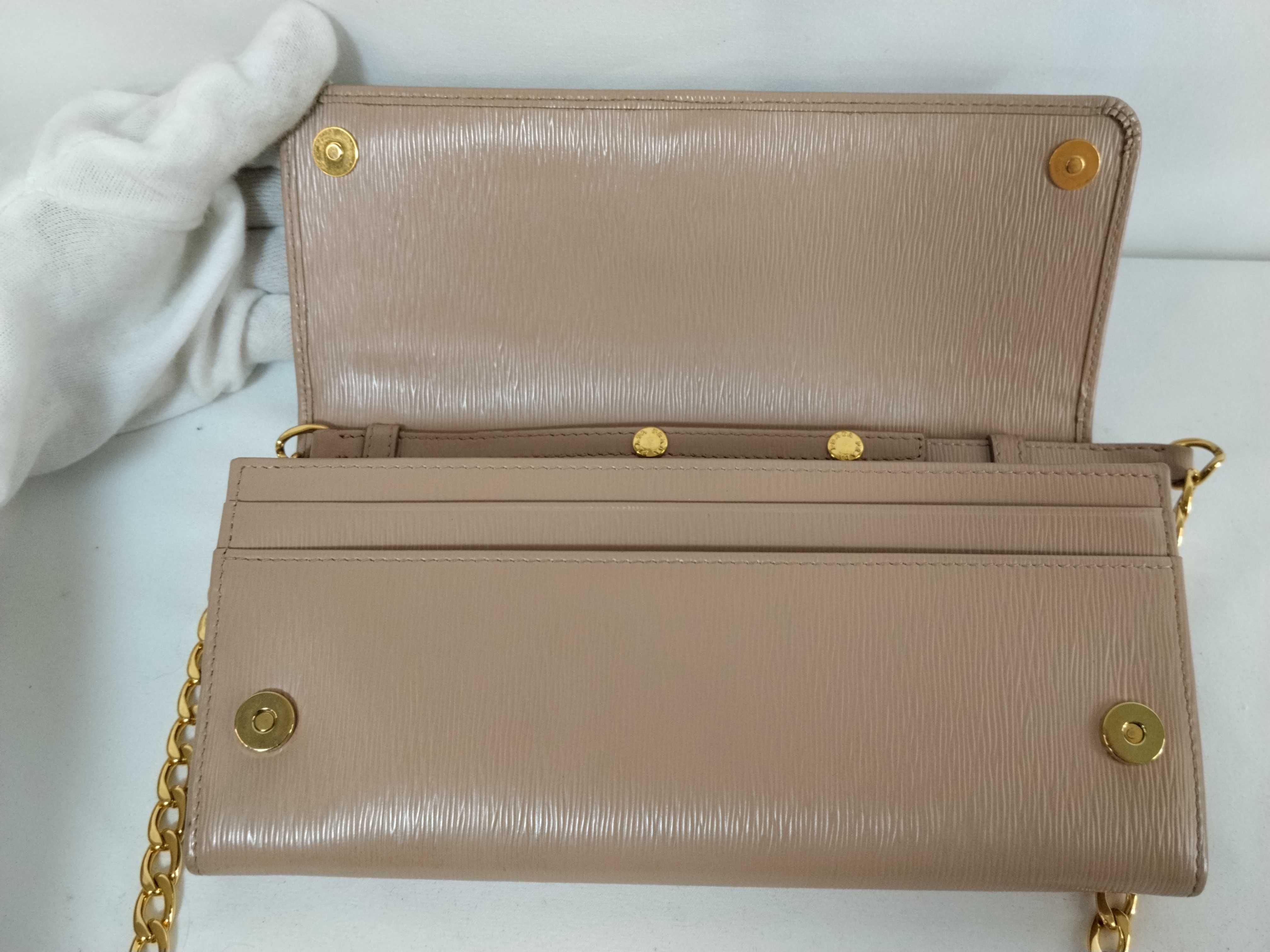 Chain Wallet Shoulder Bag Pink — view 10
