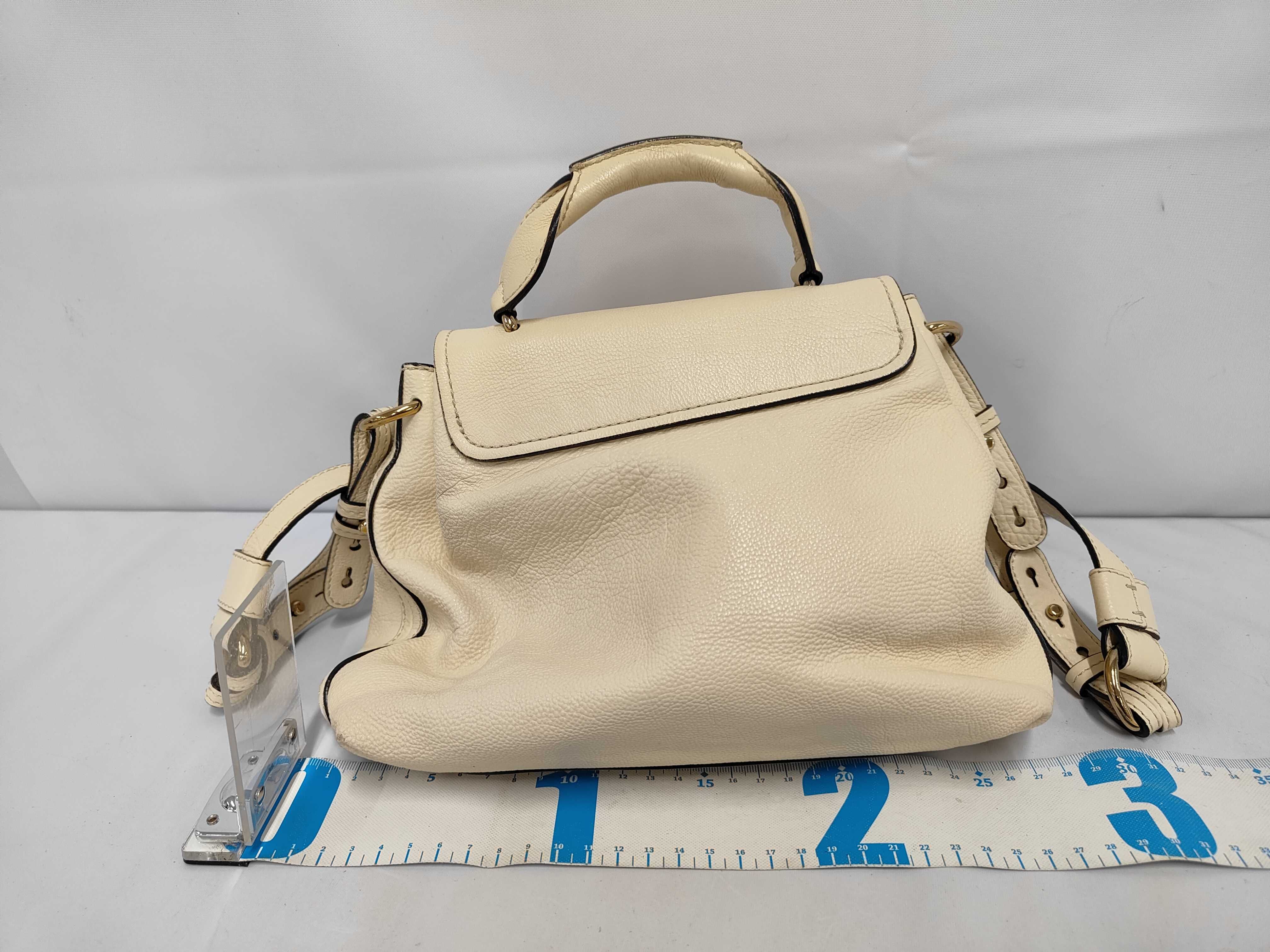 shoulder bag, turn-lock closure, beige. — view 2