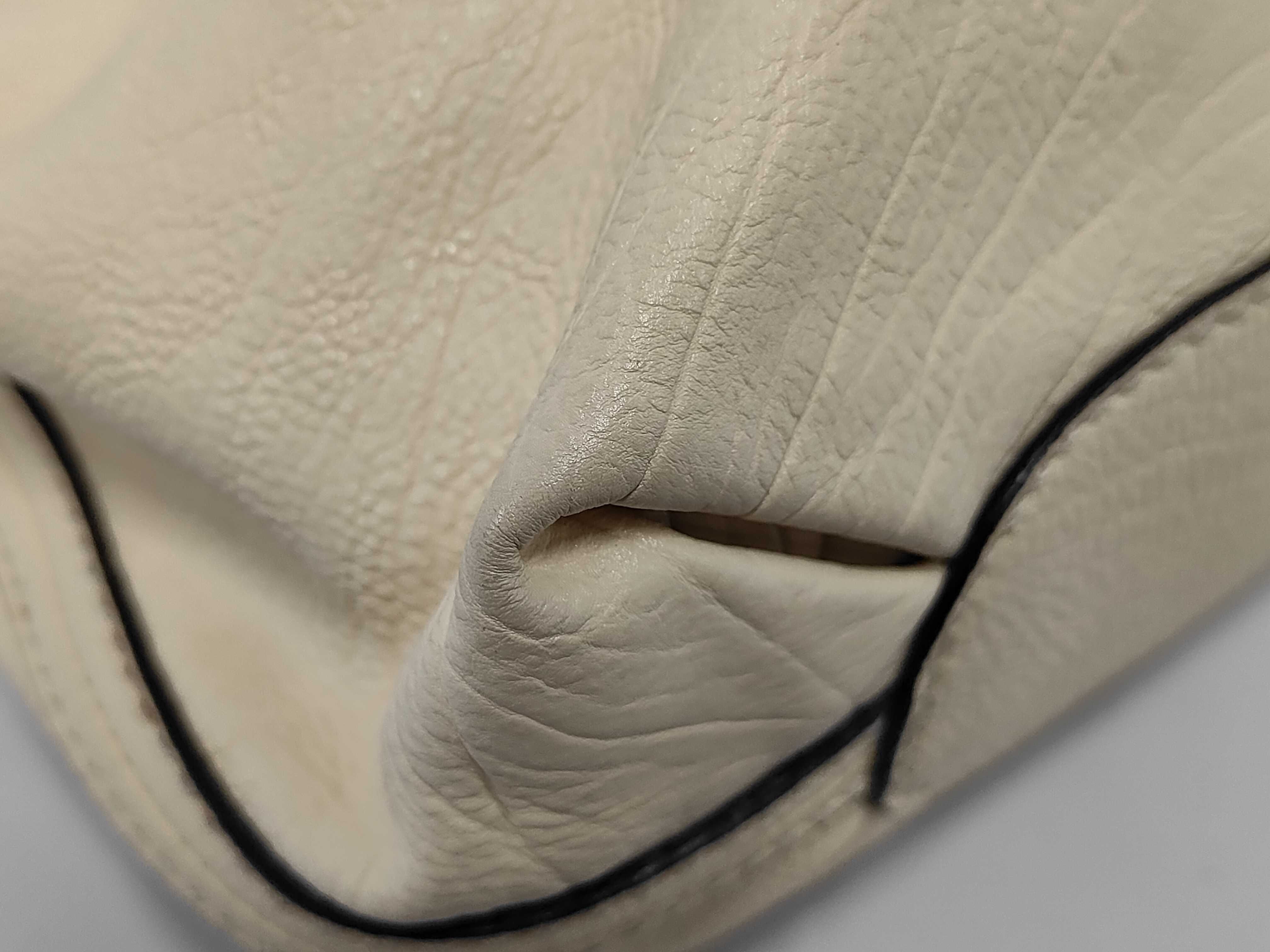 shoulder bag, turn-lock closure, beige. — view 4