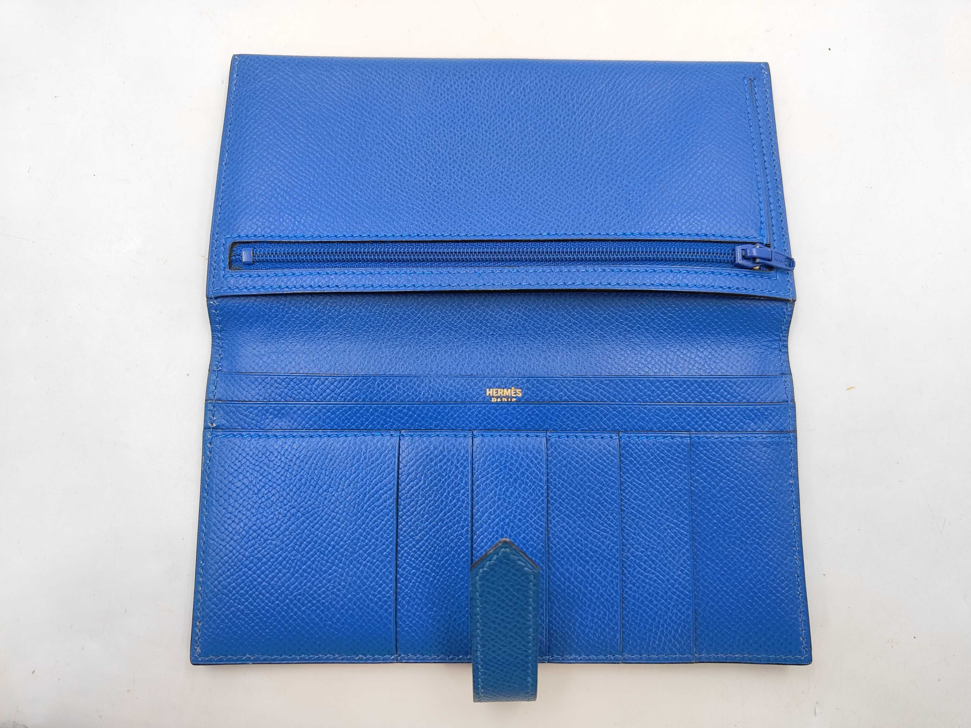 Bearn Courchevel Leather Wallet, Gold Hardware, Blue, A — view 3