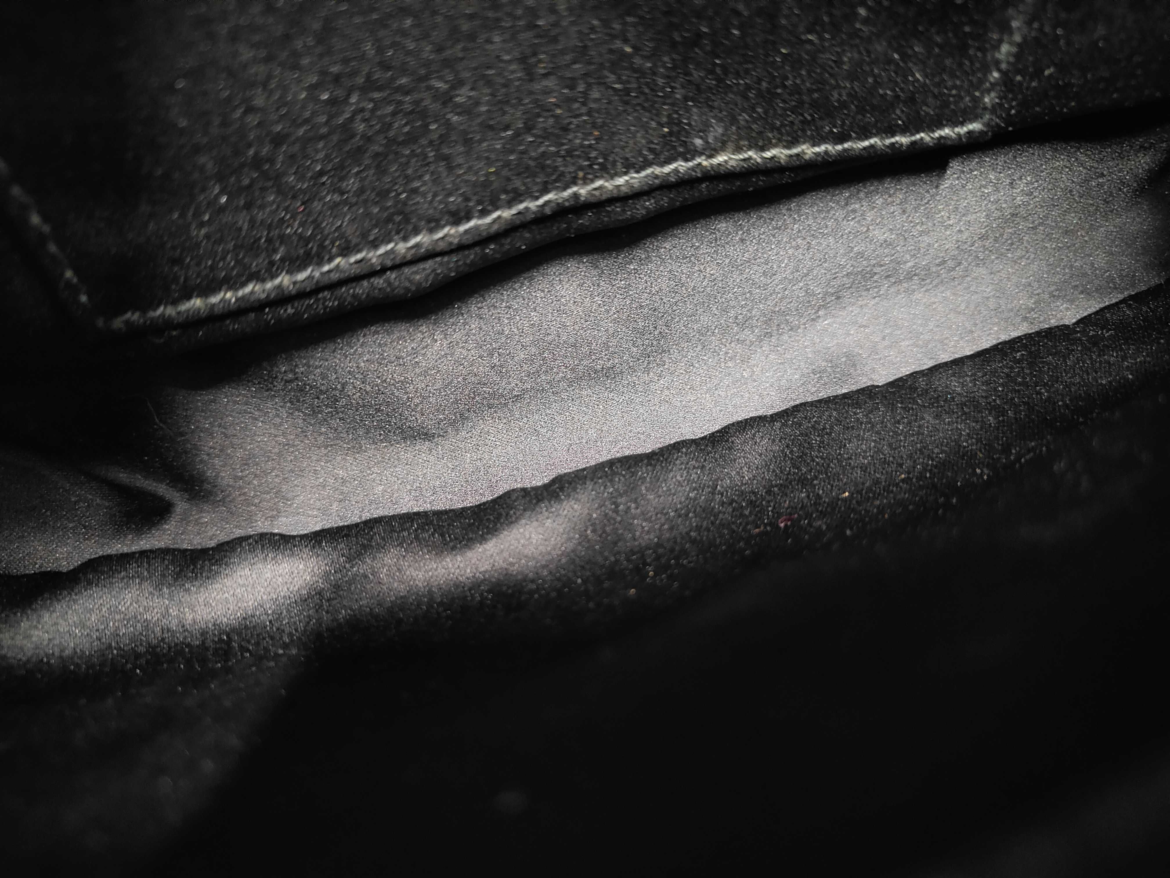Corset Chain Shoulder Bag — view 9