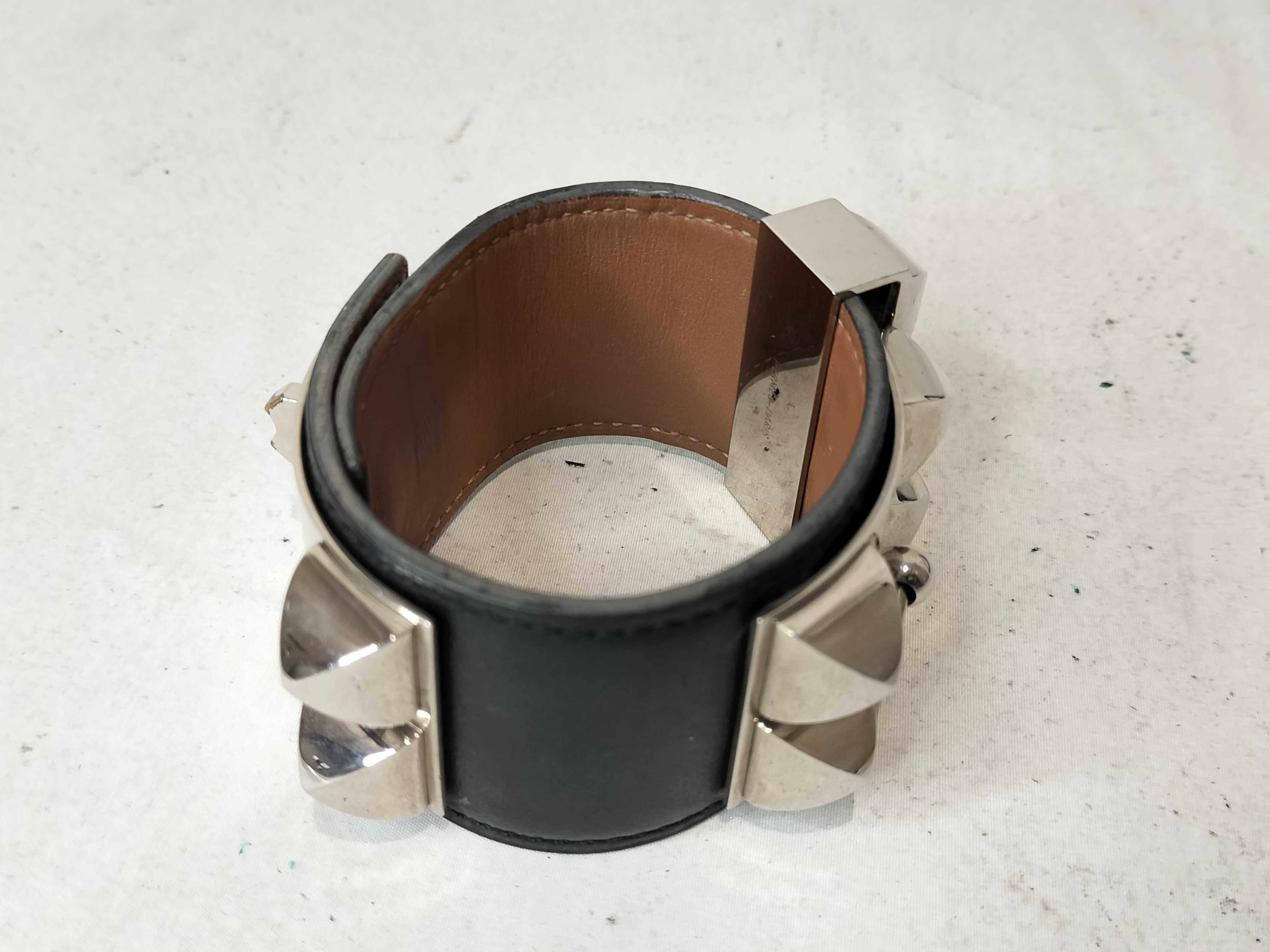 Collier de Chien Bangle Bracelet — view 8