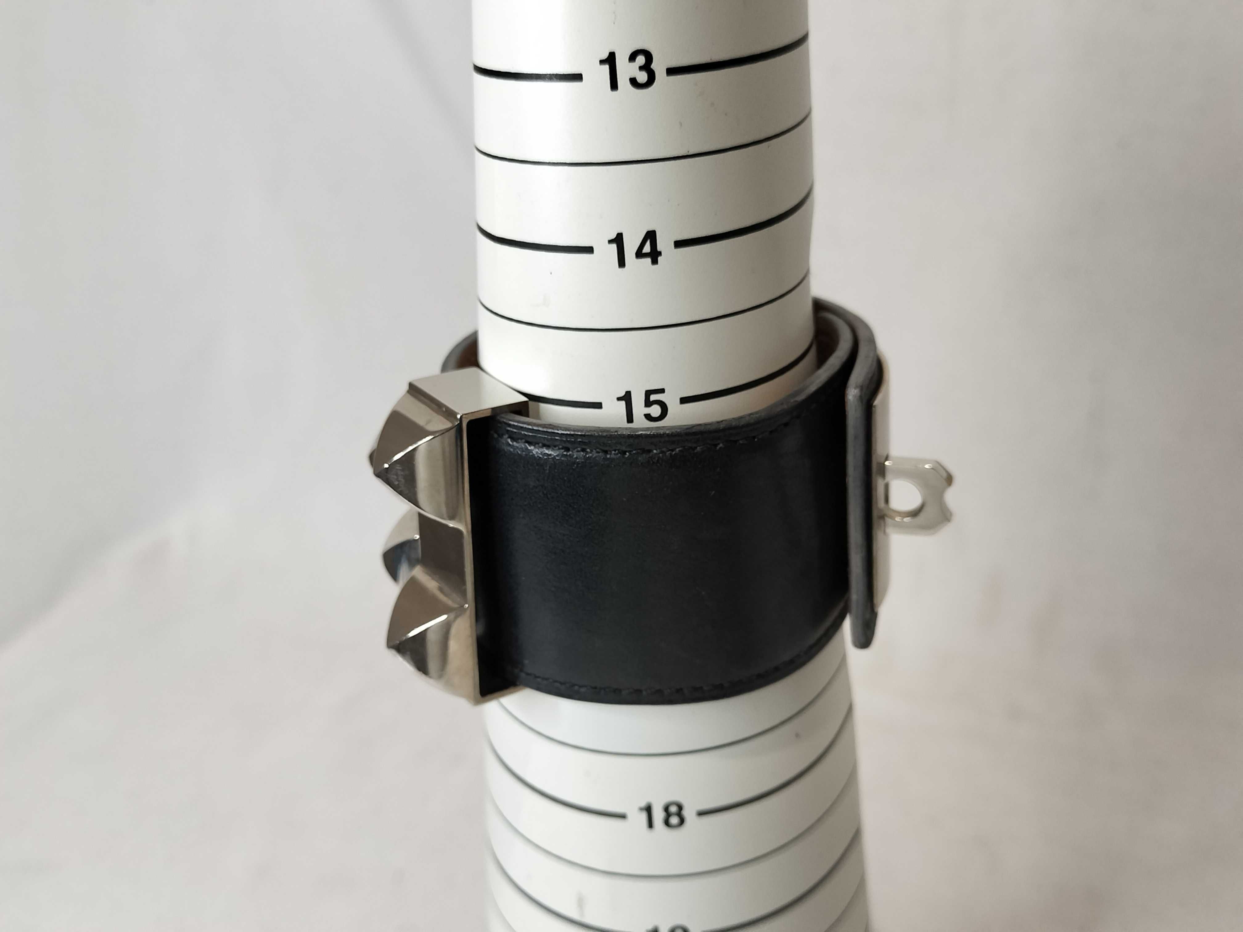 Collier de Chien Bangle Bracelet — view 10