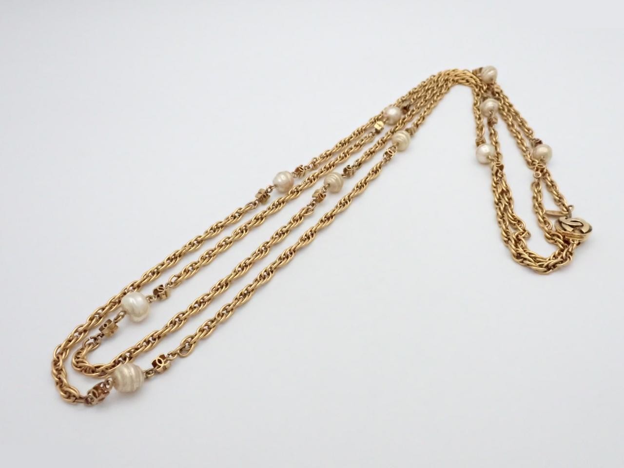 Faux pearl long necklace, chain approximately 180cm — view 3