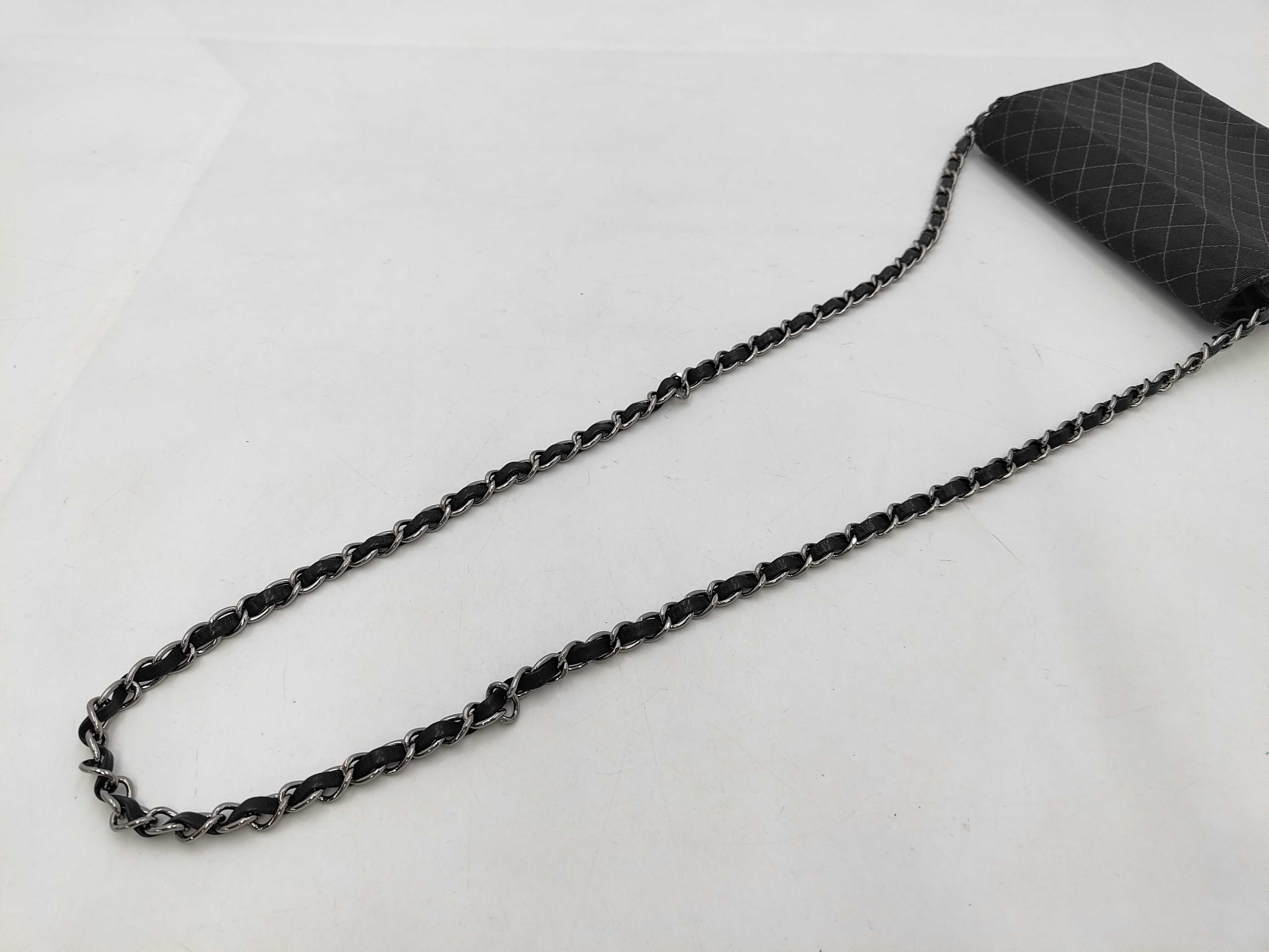 Emblem Logo Coco Mark Chain Shoulder Bag (Serial Number 9) — view 6