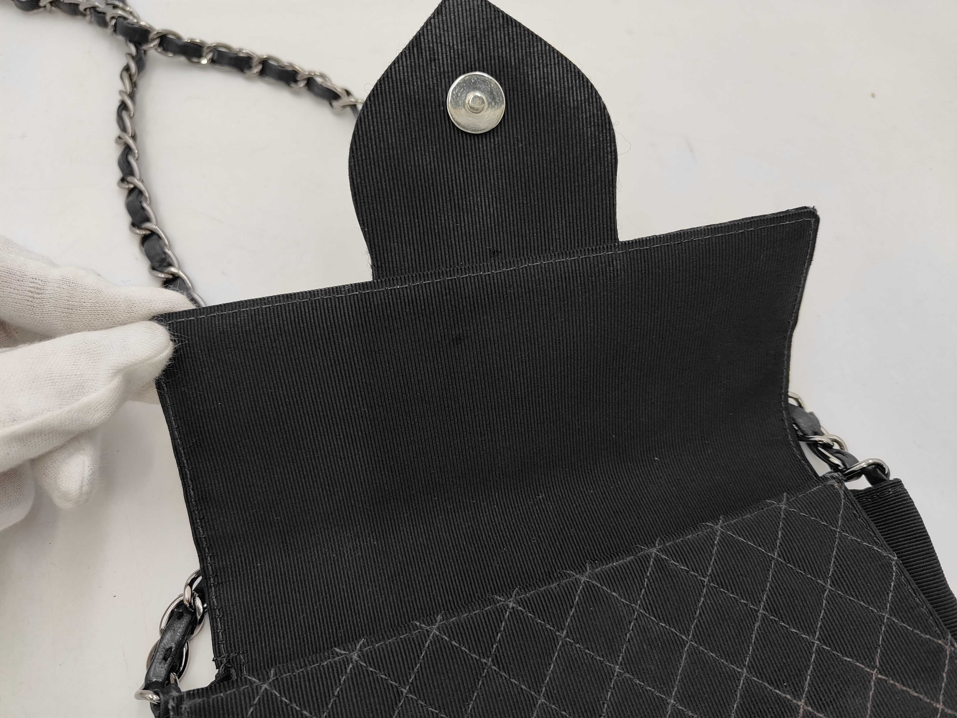 Emblem Logo Coco Mark Chain Shoulder Bag (Serial Number 9) — view 8
