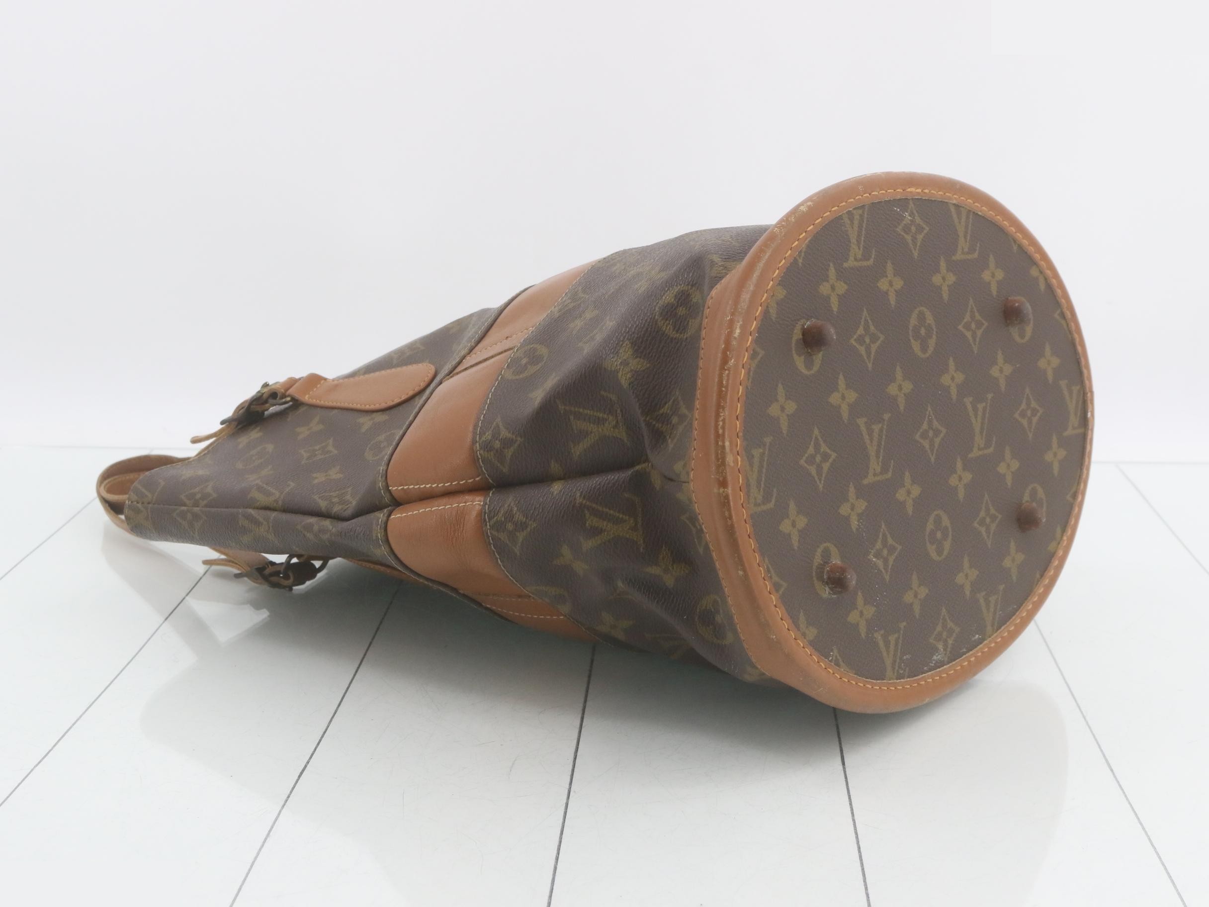 Bucket GM USA Limited Edition Pouch — view 5
