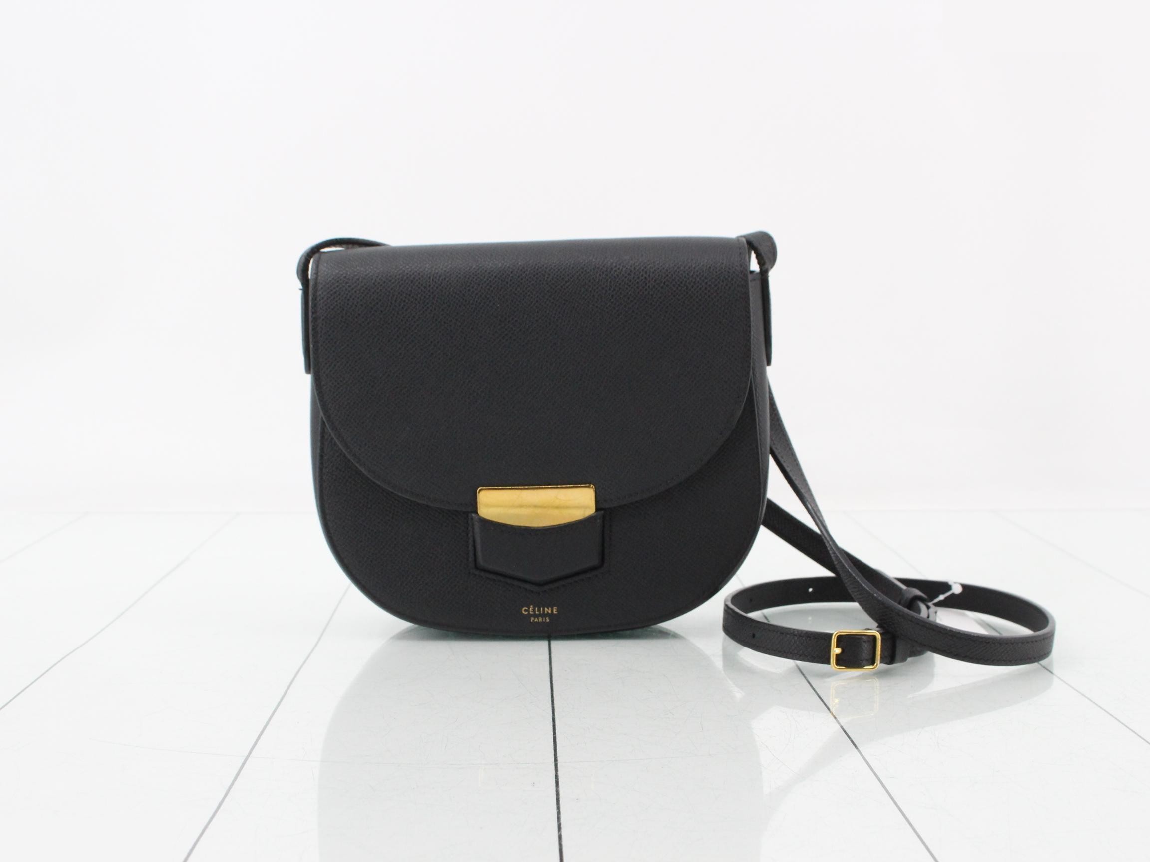 Trotter Small Leather Shoulder Bag, Black