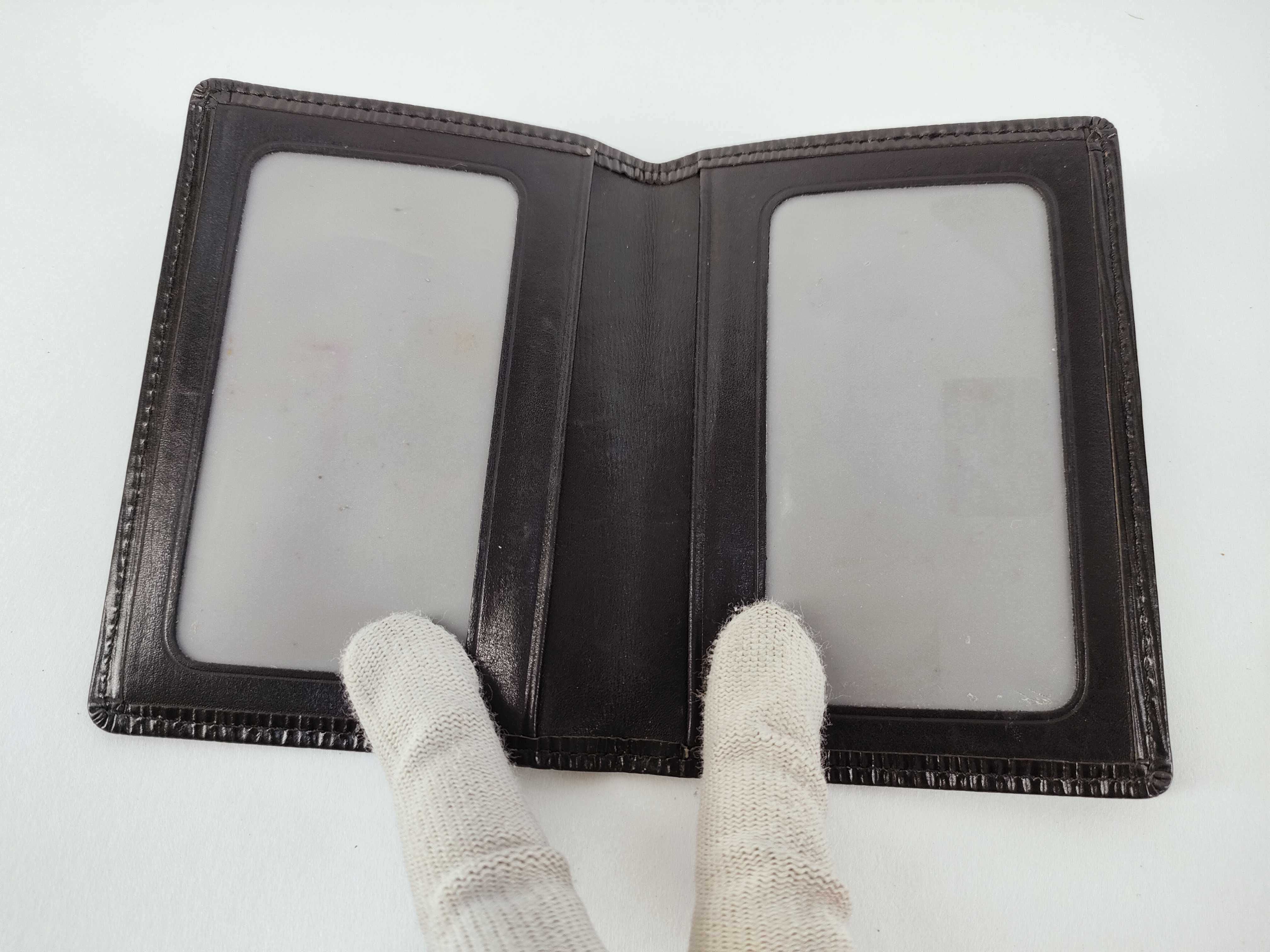 Epi Louis Vuitton Epi Card Case Black Card Case — view 6