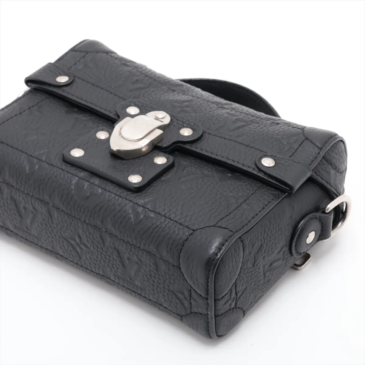 Monogram Taurillon Soul Trunk - Black (RFID detected) M13871 — view 3
