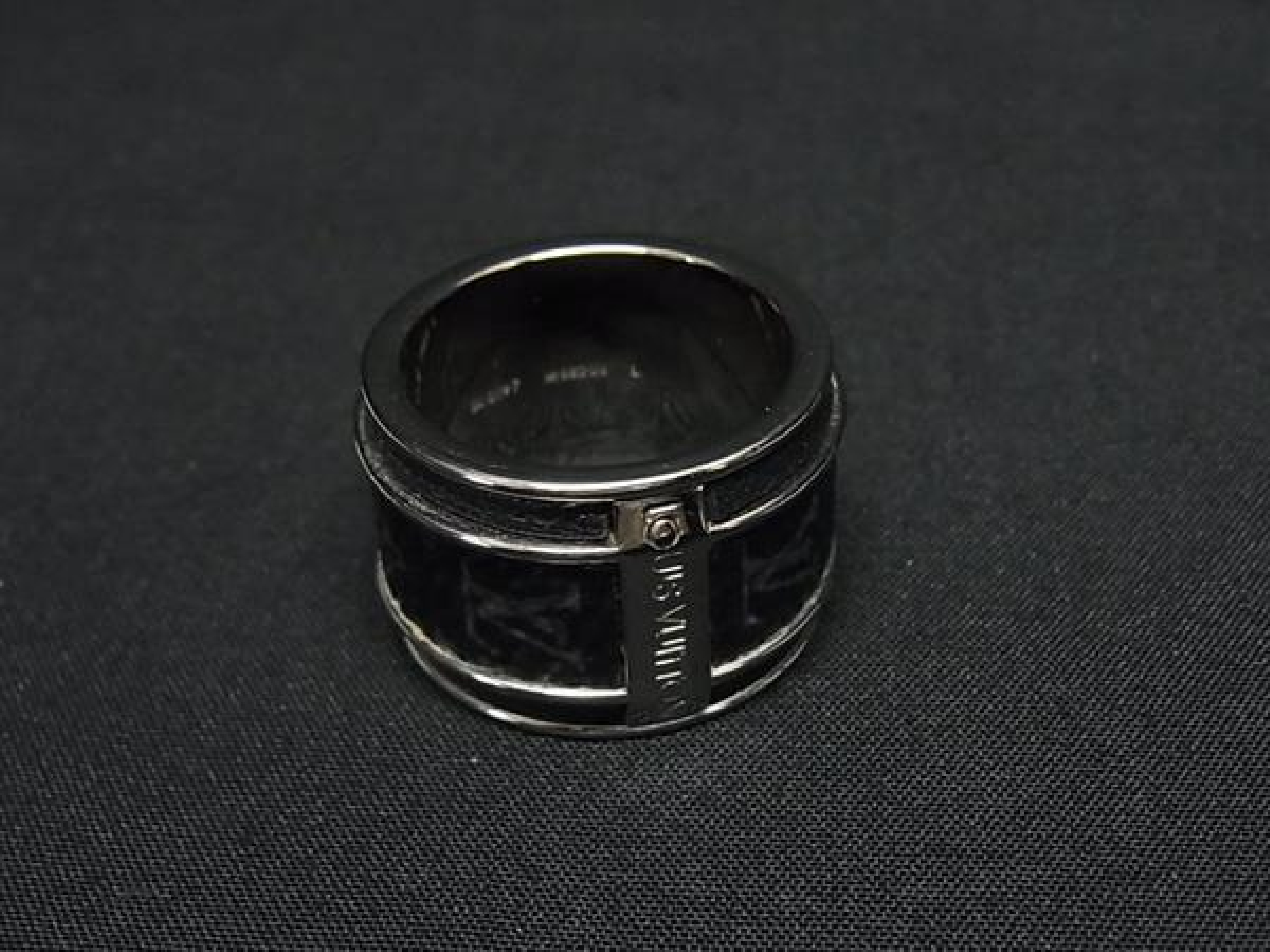 M68206 L DI0197 Ring — view 2