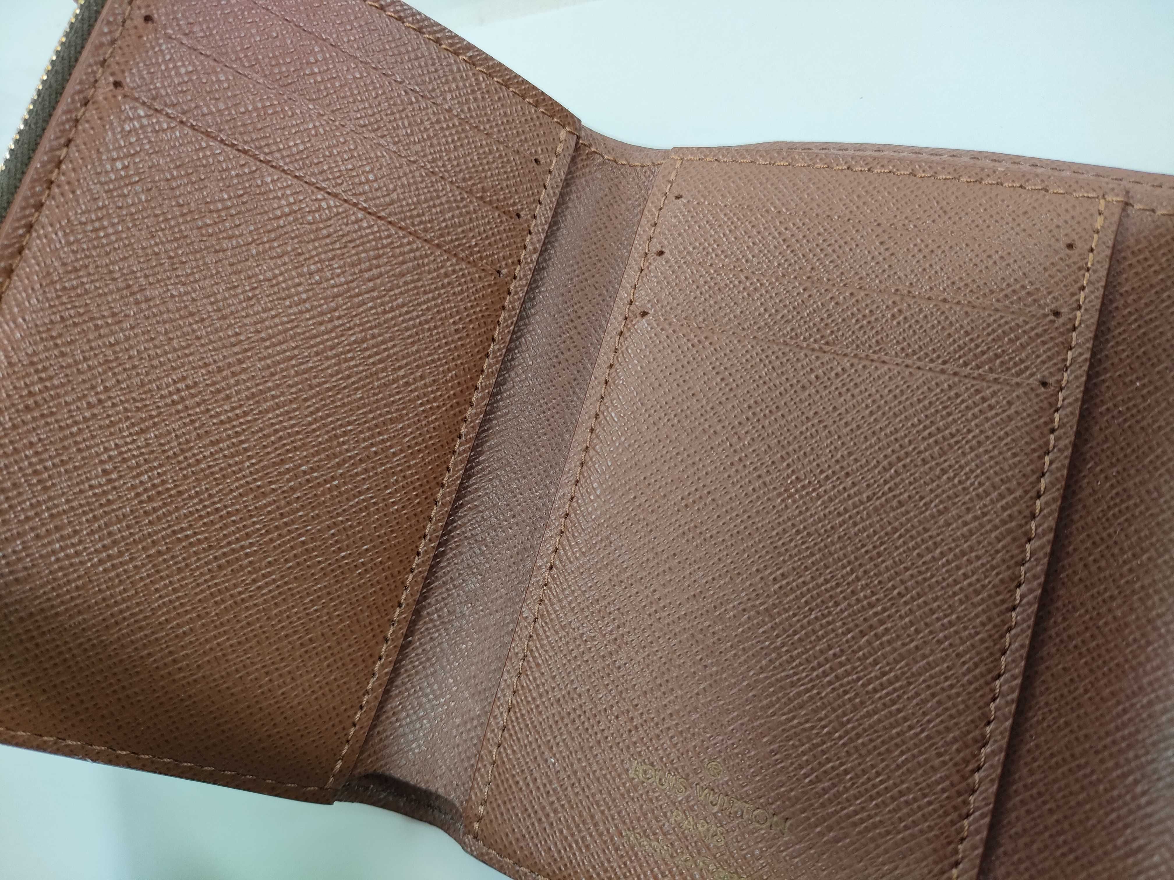M62472 Portefeuille Victorine MI3128 Dust Bag Wallet — view 8