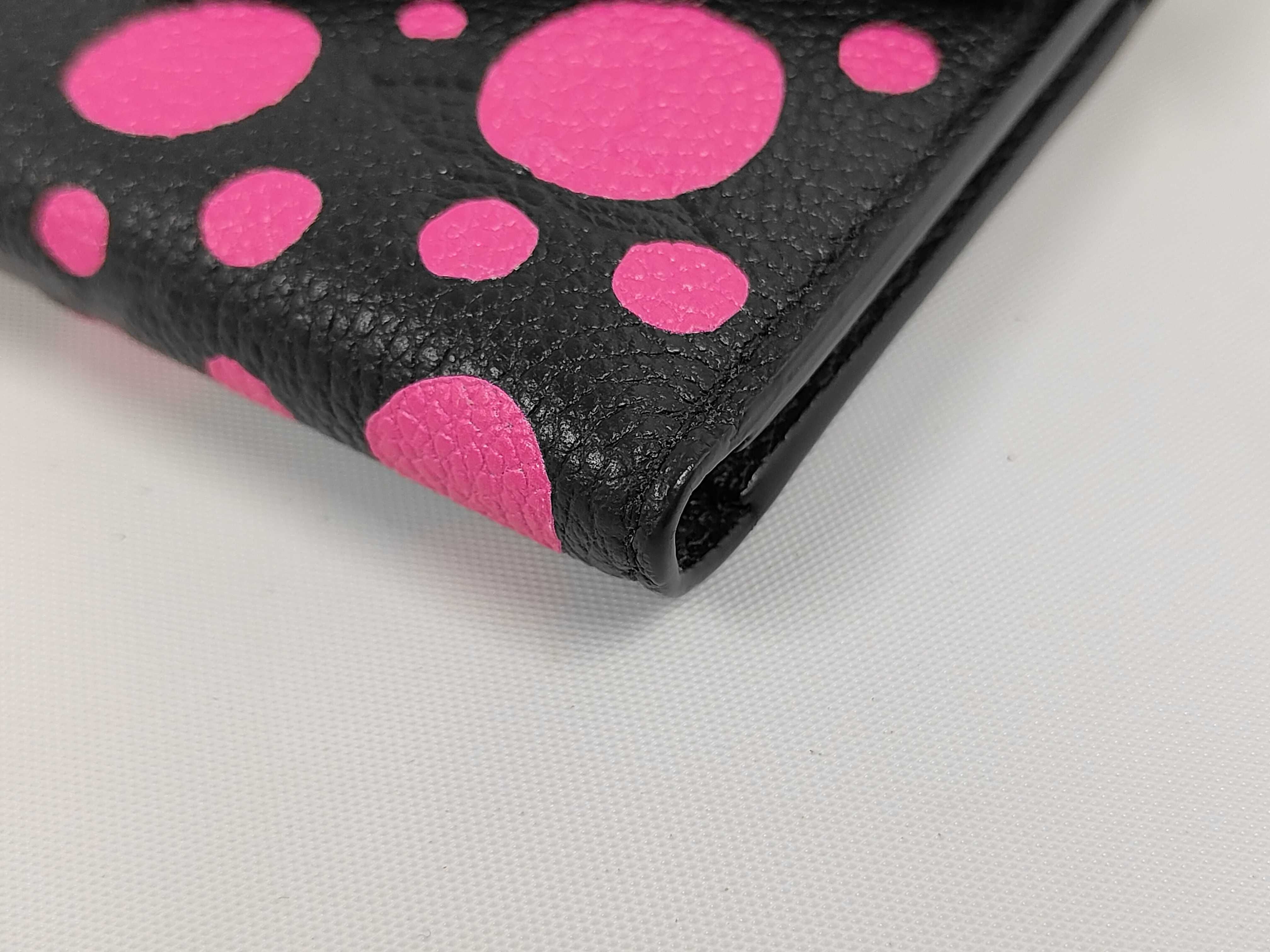 Yayoi Kusama Portefeuille Claire Compact Wallet M81956 RFID detected. Accessories included. — view 4