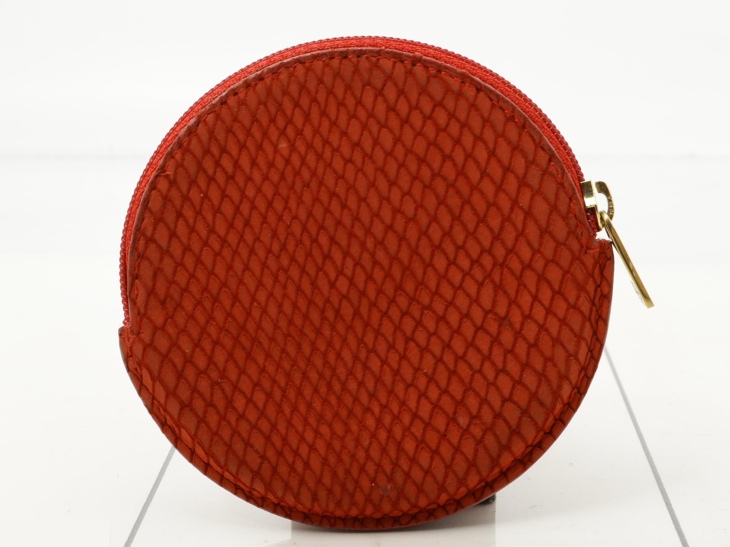 coin case — view 2