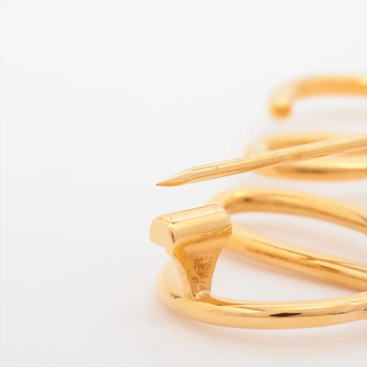 Anagram Brooch GP Gold — view 3