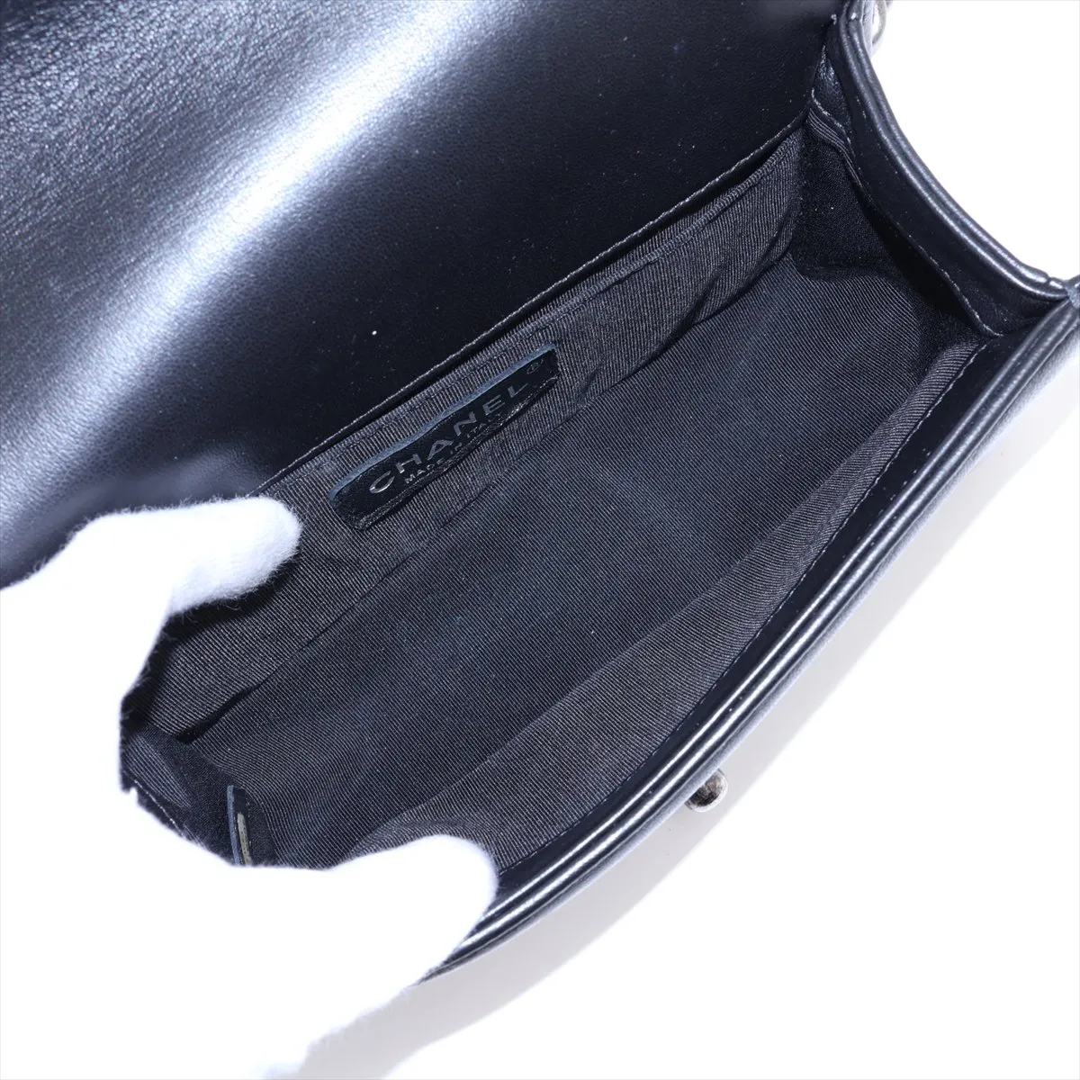 Boy Chanel 20 Small Lambskin Chain Shoulder Bag, Black with Gunmetal Hardware, 23210992, Serial Number 23, A67085 — view 7
